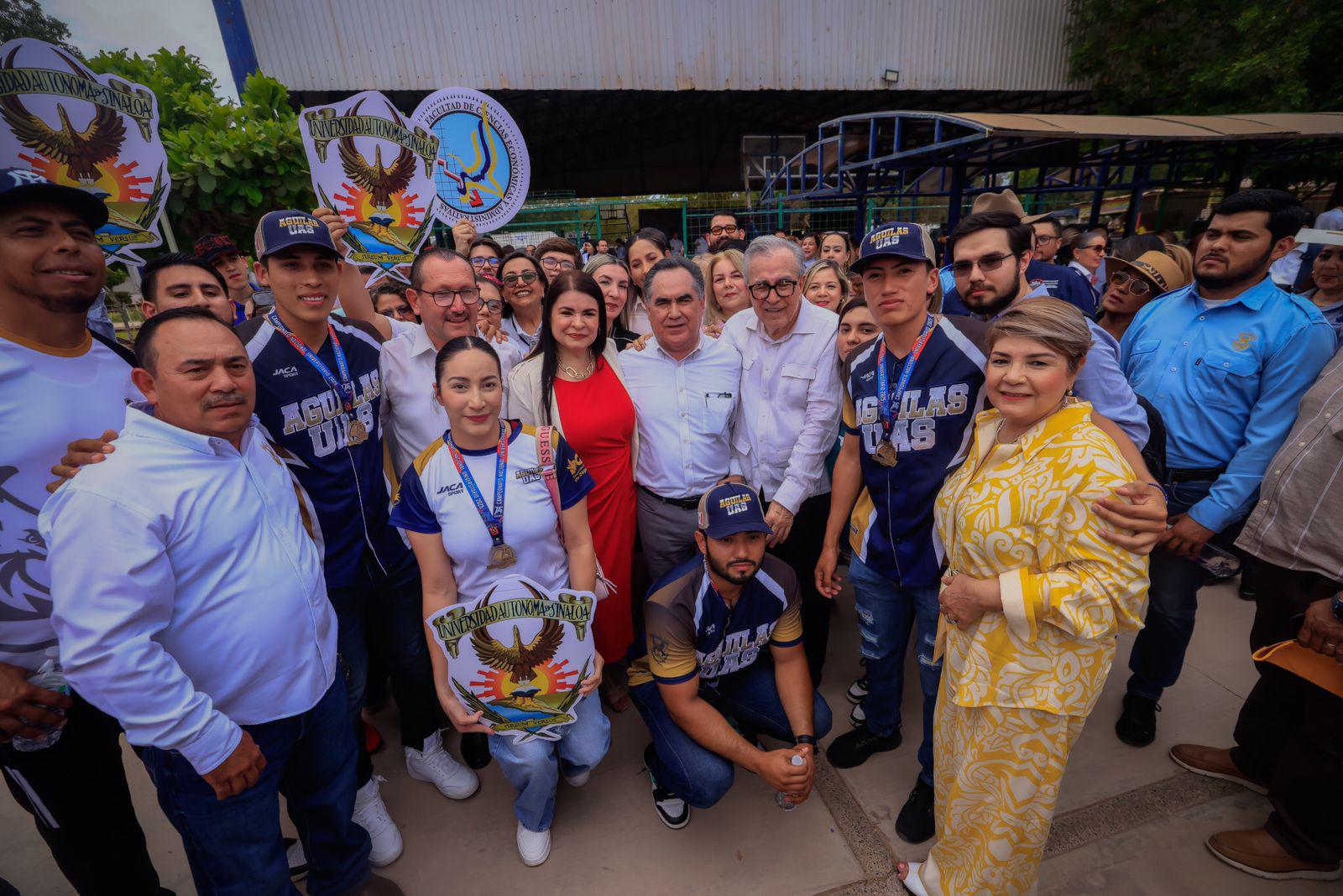 $!Dan banderazo a obra de edificio de la Facultad de Medicina de la UAS en Guasave; costará $48.9 millones