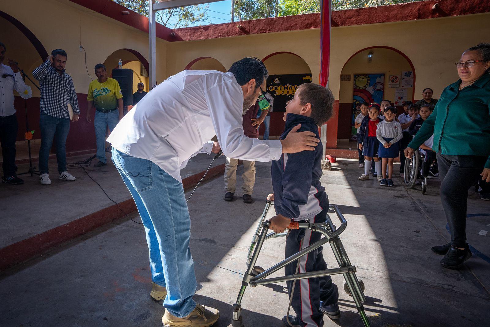 $!Gobierno de Culiacán entrega obras por $28 millones sindicaturas de Quilá y San Lorenzo