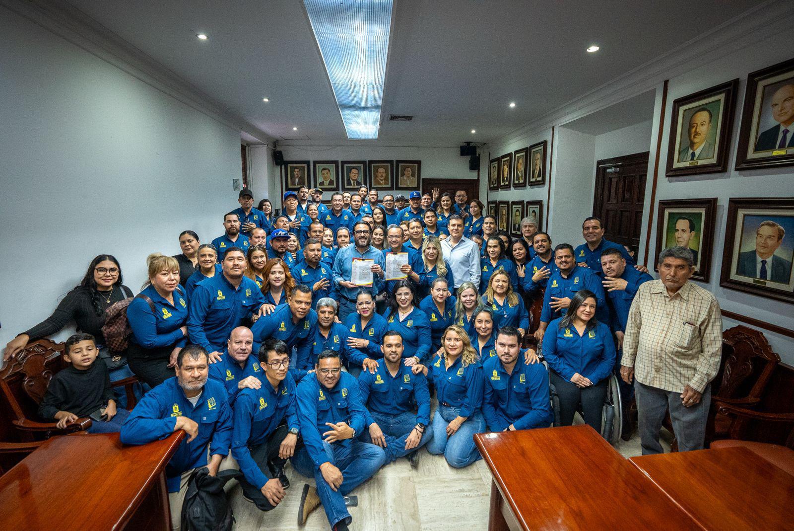 $!Firman Gobierno de Culiacán y Stasac contrato colectivo con un 7% de aumento para trabajadores