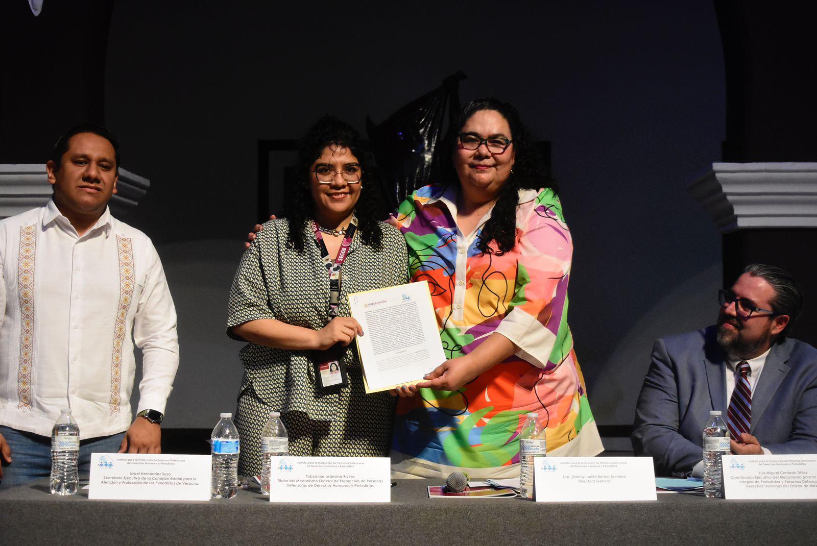 $!Informar sobre mecanismos de protección, estrategia para dar seguridad a periodistas, plantean en conversatorio