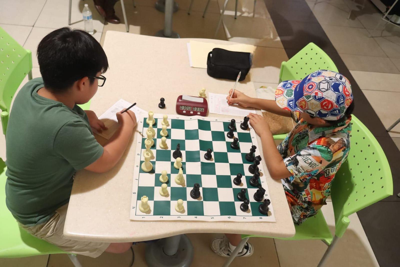 $!¡A coronar peones, en Plaza Acaya!