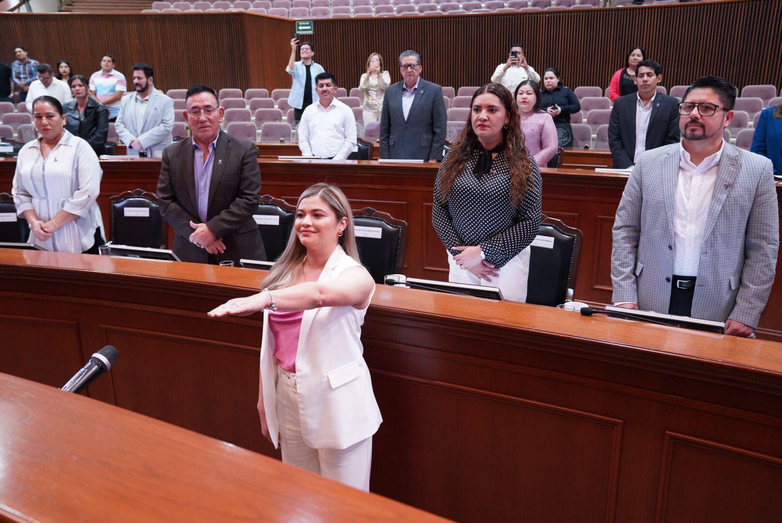 $!Rinden protesta regidores sustitutos en Ahome, Guamúchil y Mocorito