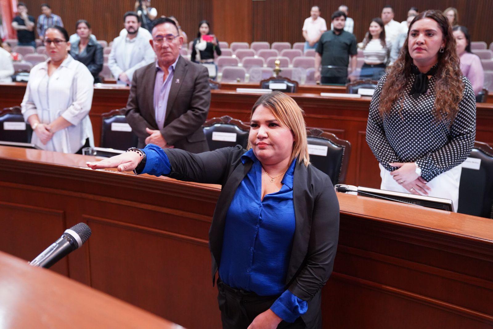 $!Rinden protesta regidores sustitutos en Ahome, Guamúchil y Mocorito