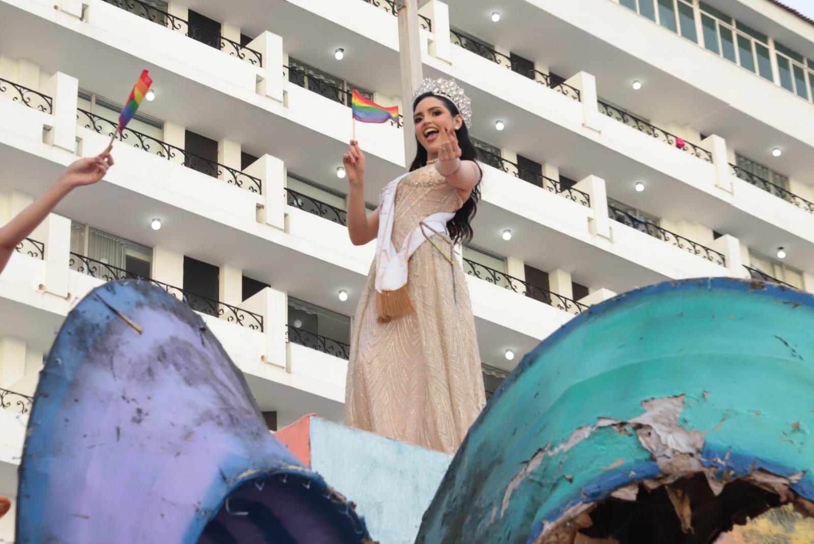 $!Marcha Maz Orgullo 2025 llena el malecón de Mazatlán de color y alegría