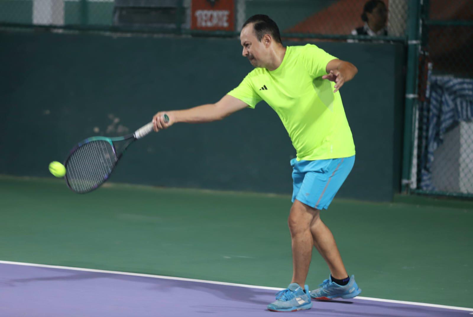 $!Carlos Gamboa impone experiencia en Copa de la Primavera, en El Cid