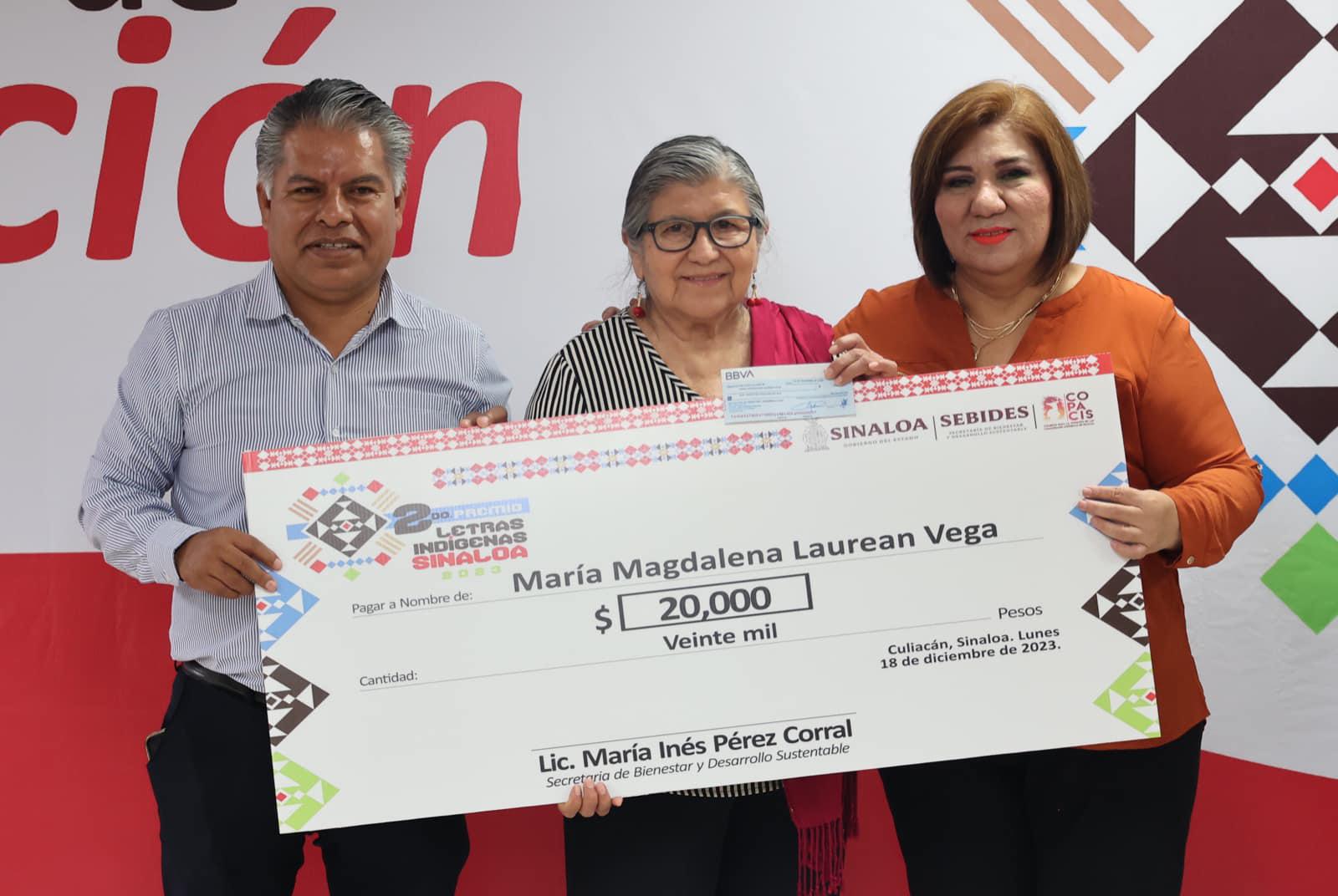 $!Mujeres indígenas sinaloenses son premiadas por sus obras literarias escritas en yoreme
