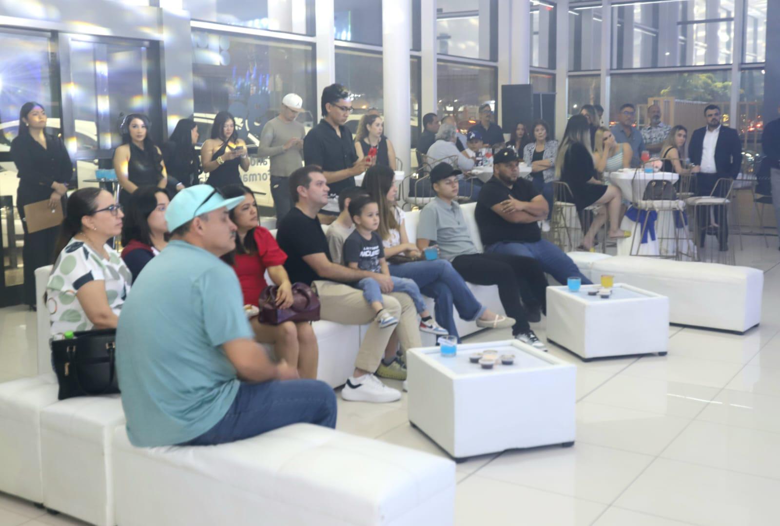 $!Changan Mazatlán presenta su gama renovada de vehículos para Sinaloa