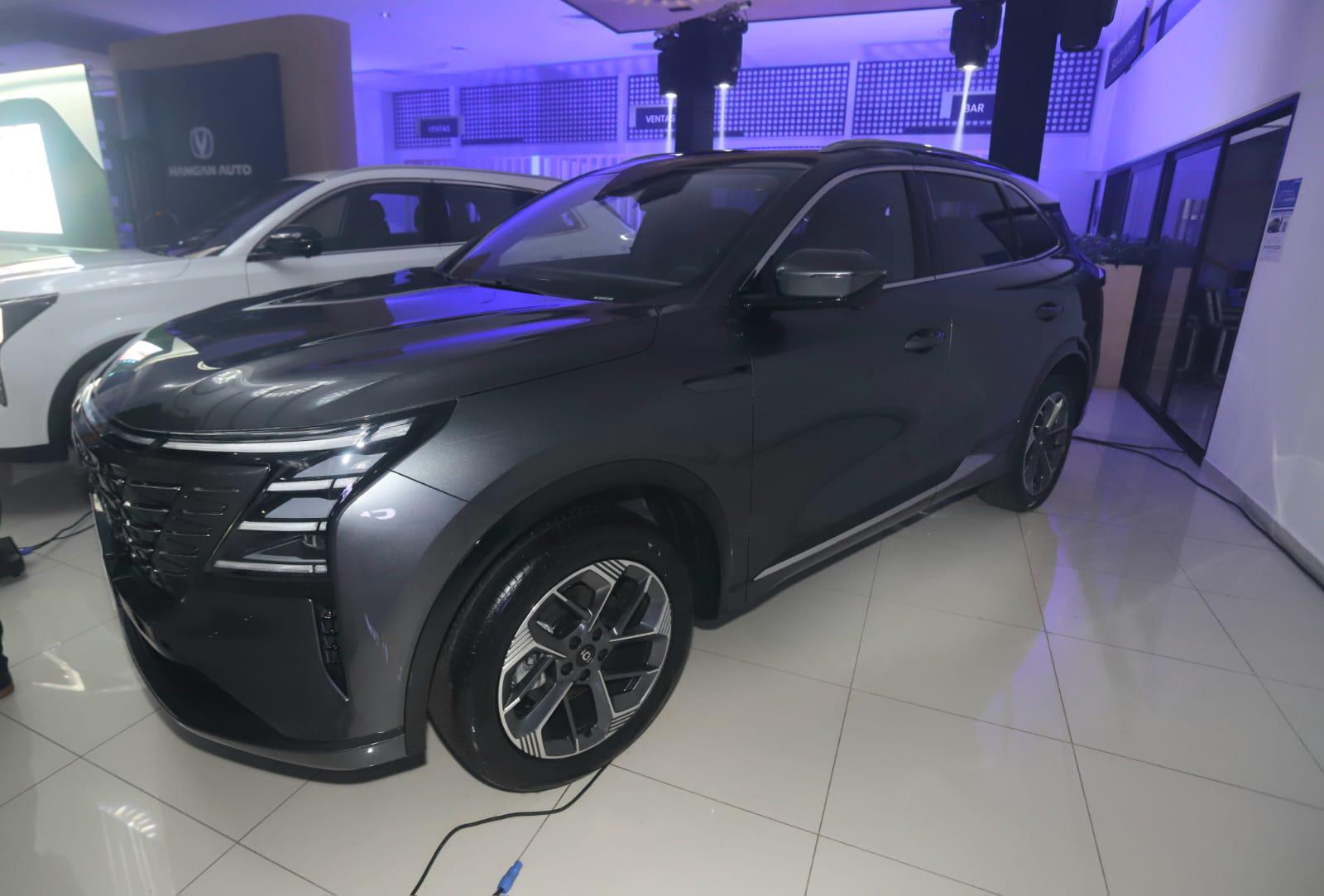 $!Changan Mazatlán presenta su gama renovada de vehículos para Sinaloa