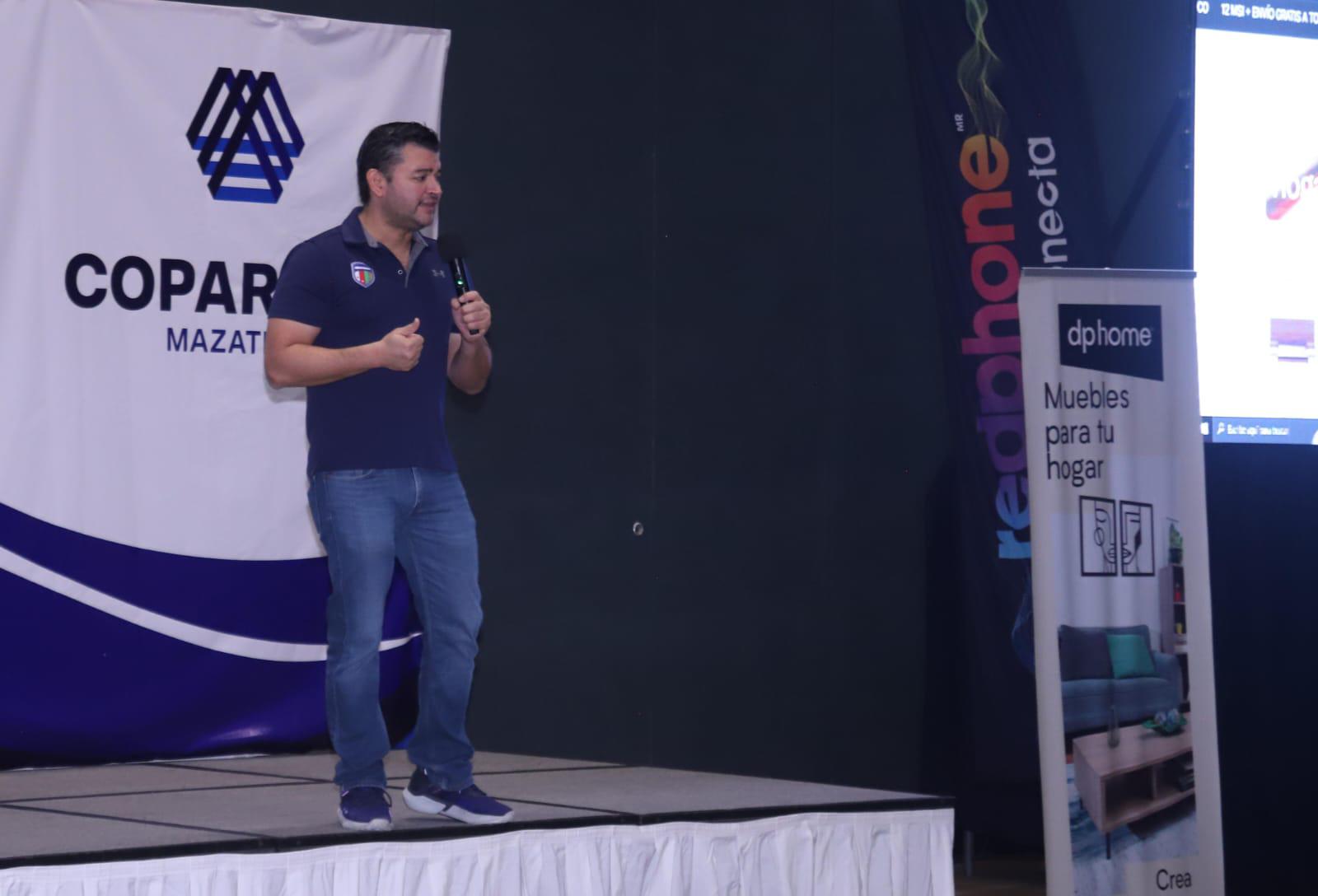 $!Emmanuel Bernal, Gerente de dp home.