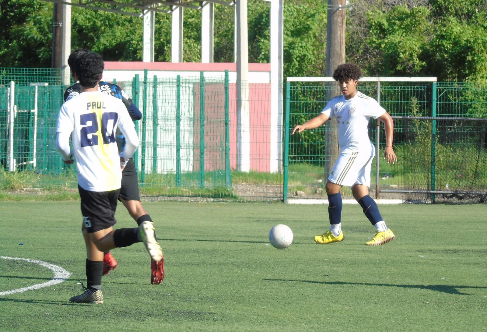 $!UPMYS-La Cruz y Educación Física ‘A’ se juegan el boleto