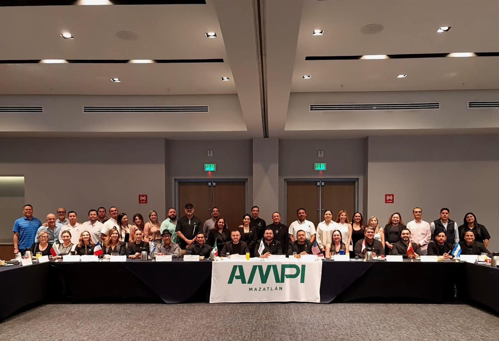 $!Ratifican a Luciano Carrasco como presidente de la AMPI Mazatlán