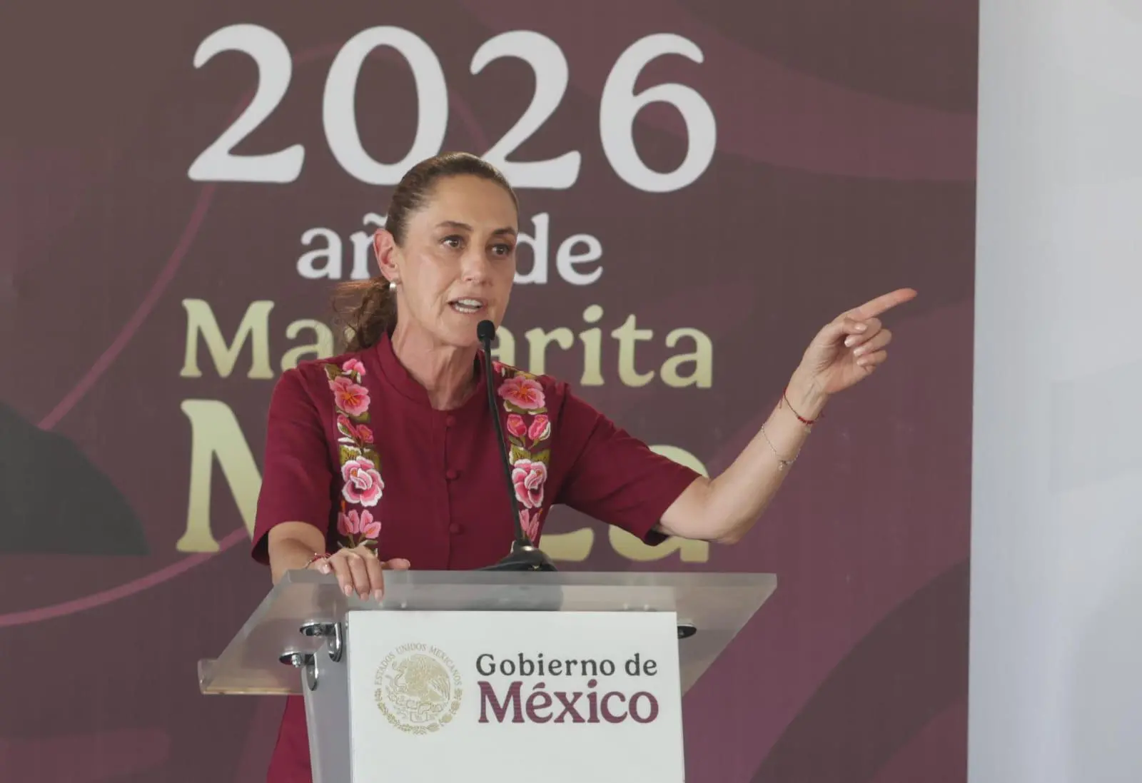 $!Entrega Sheinbaum tarjetas de programas del Bienestar en San Ignacio, Sinaloa