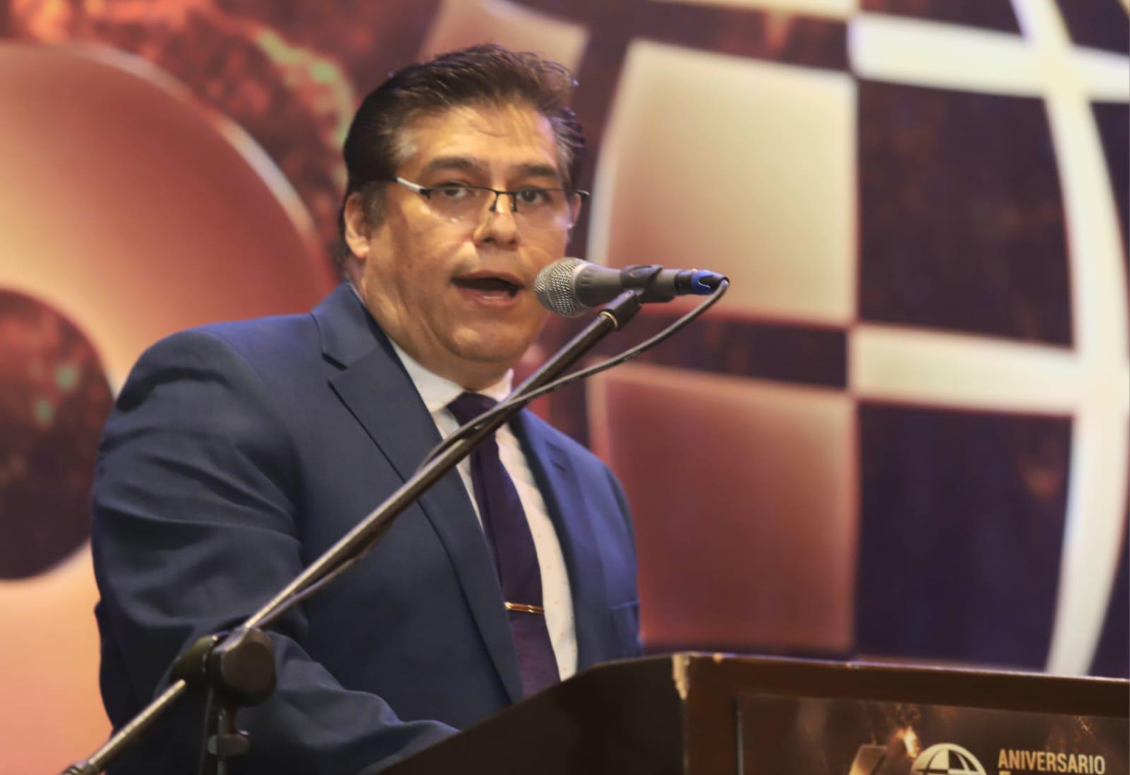 $!Adán Salazar agradeció la invitación a la convivencia de aniversario.