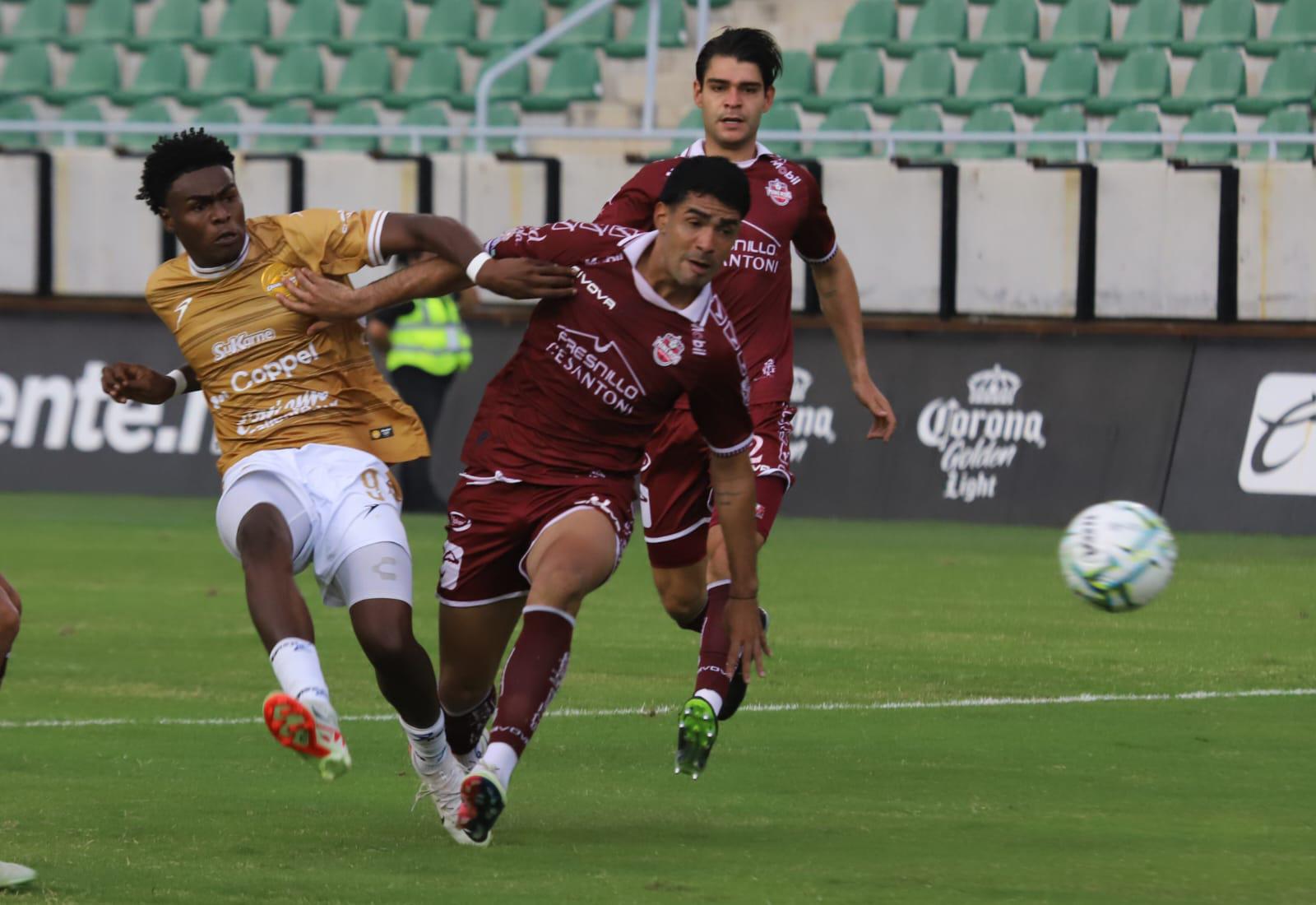 $!Dorados se saca la espina y rescata un agónico empate en su esperado regreso a Sinaloa
