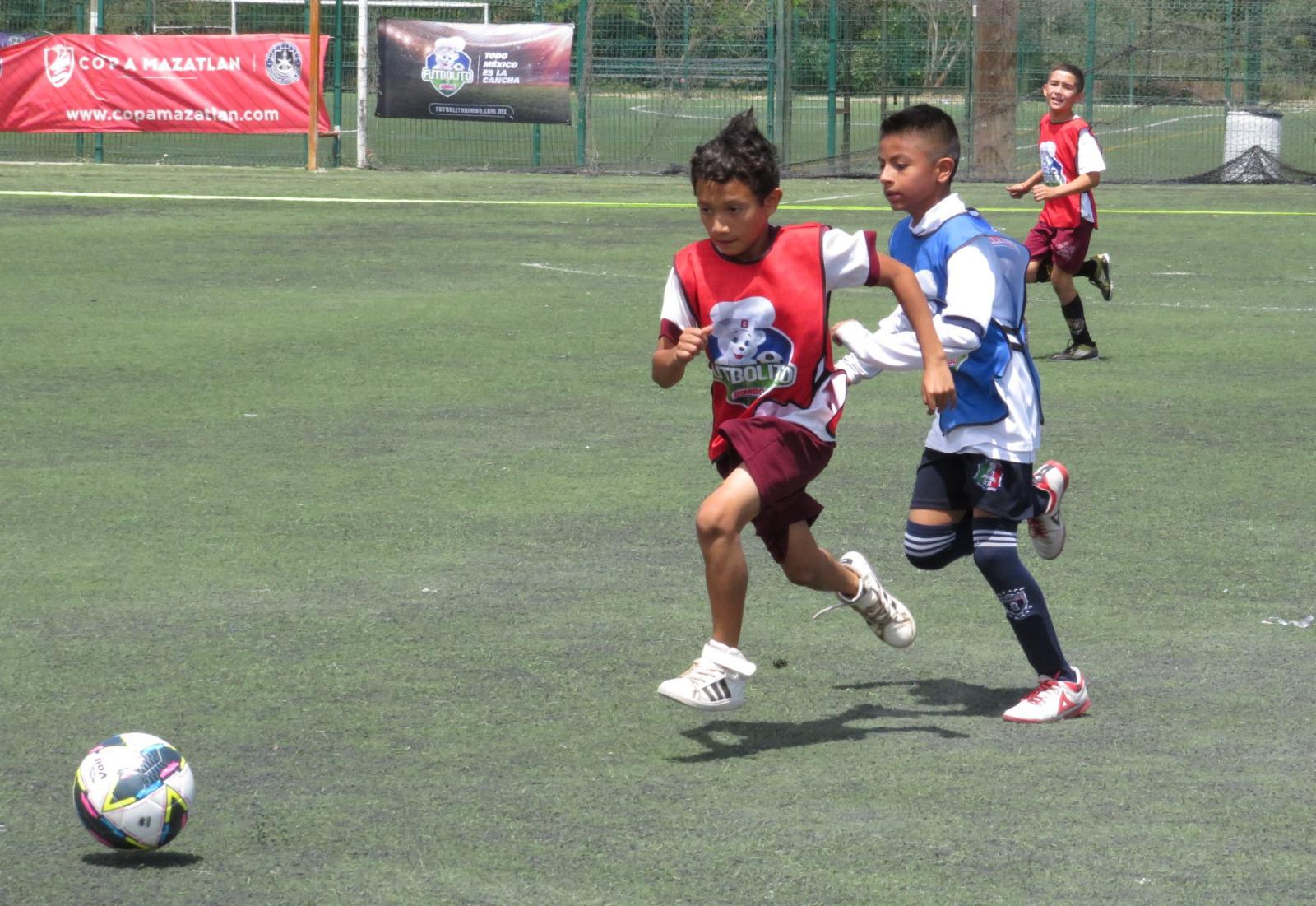 $!Avanza Primaria Flores Magón en Futbolito Bimbo 2025