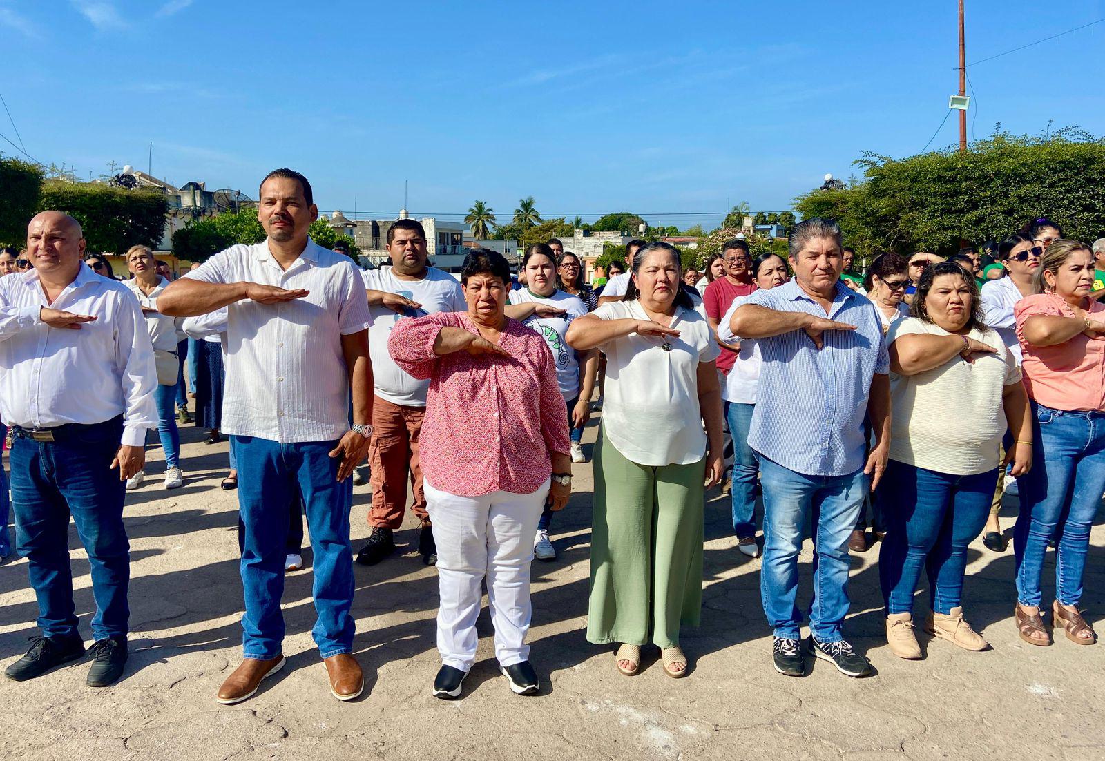 $!Sin desfile y con la ausencia de la Alcaldesa, en Rosario conmemoran el Día del Trabajo
