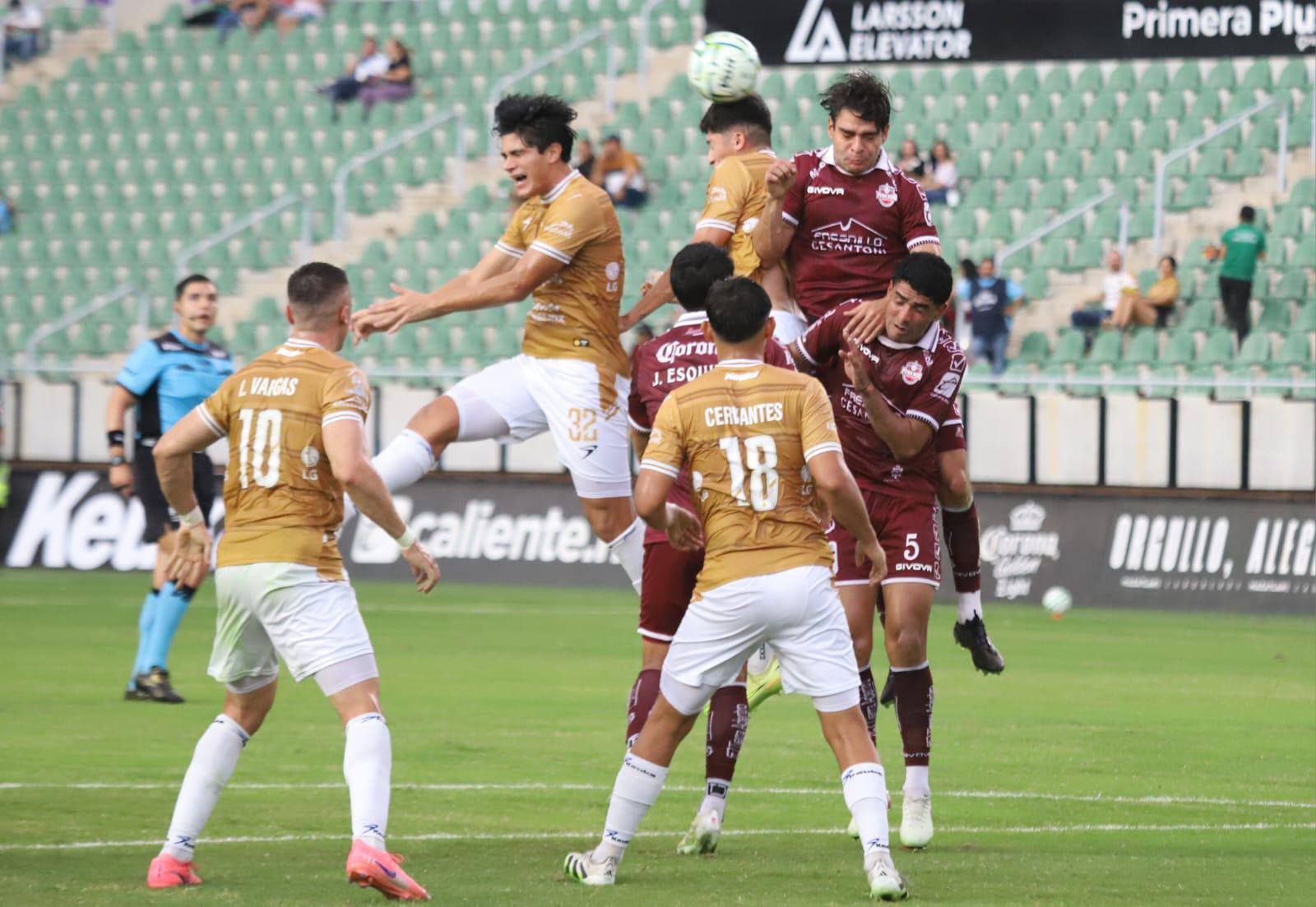 $!Dorados se saca la espina y rescata un agónico empate en su esperado regreso a Sinaloa