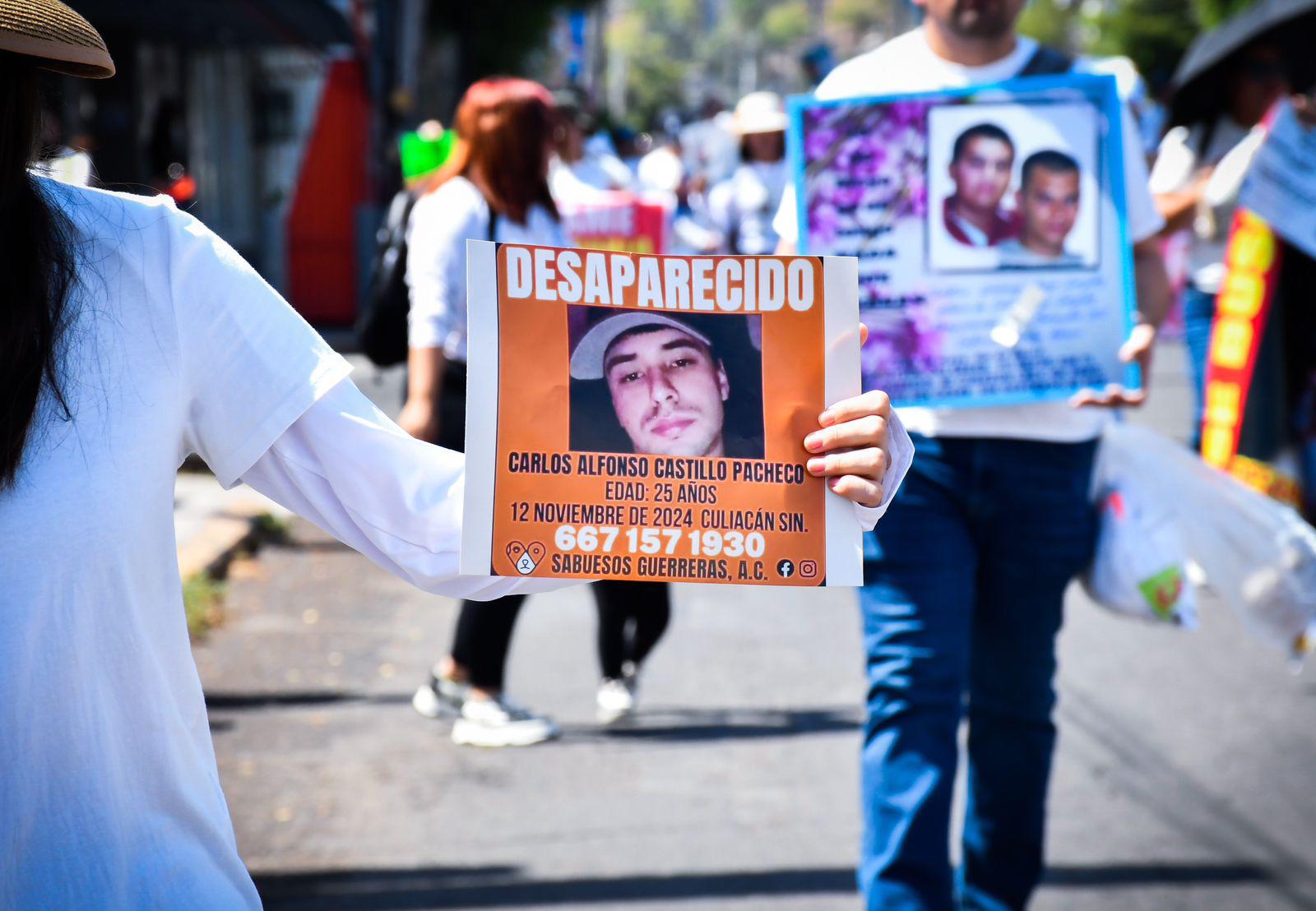 $!Colectivos de búsqueda exigen justicia por personas desaparecidas, en el Día de las Madres, en Culiacán