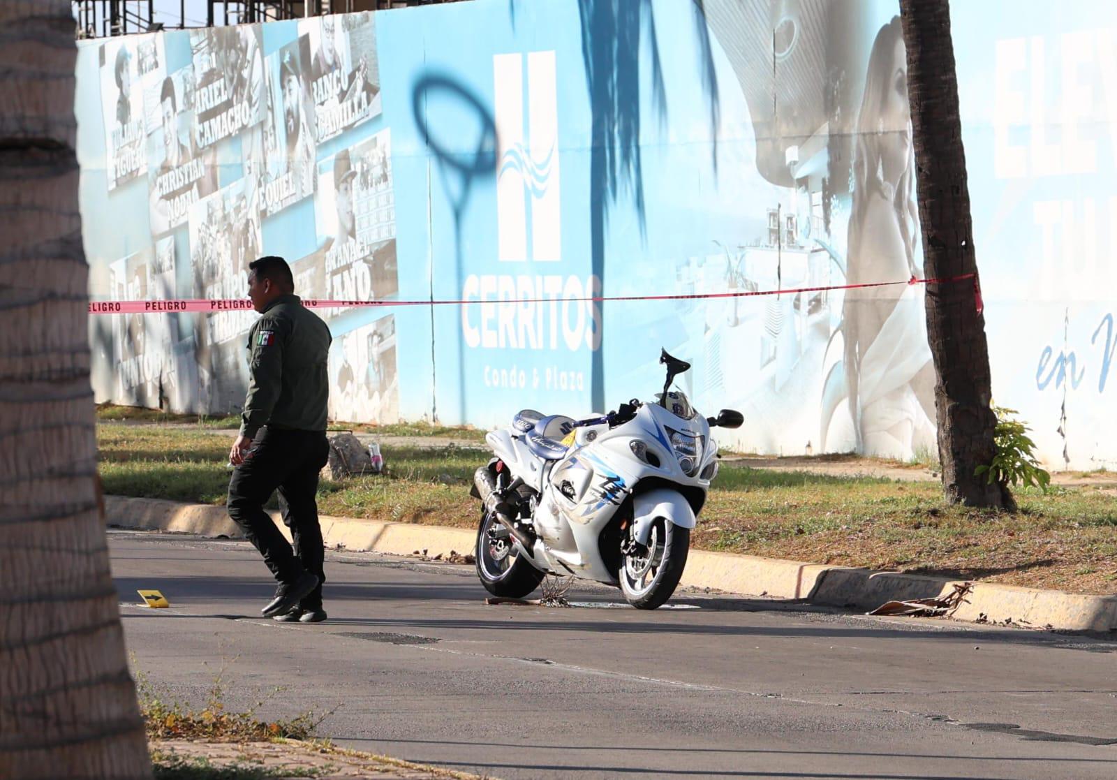 $!Muere residente estadounidense en Mazatlán tras derrapar en una moto deportiva