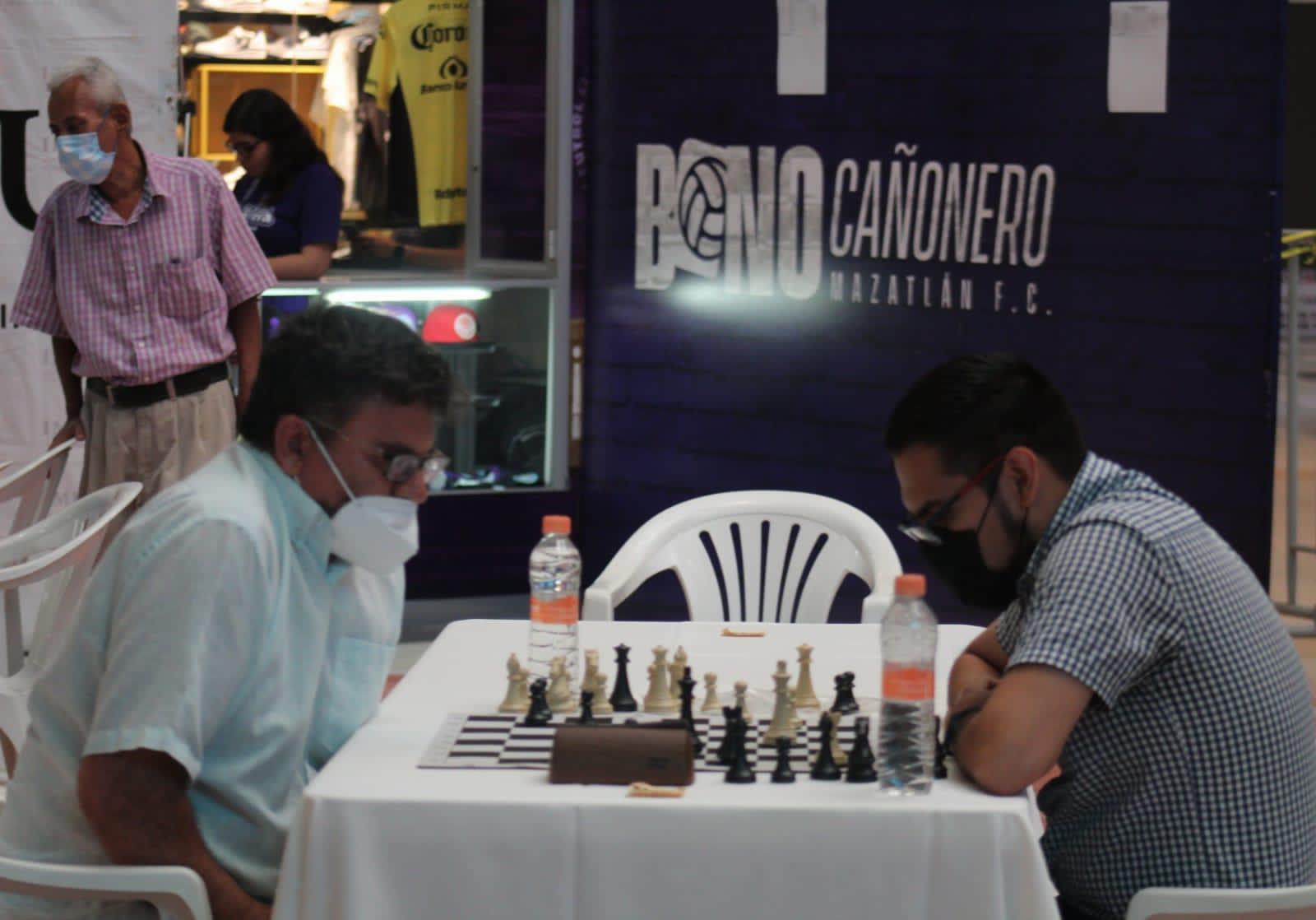$!Coronan ajedrecistas gran actuación en el Municipal de Ajedrez