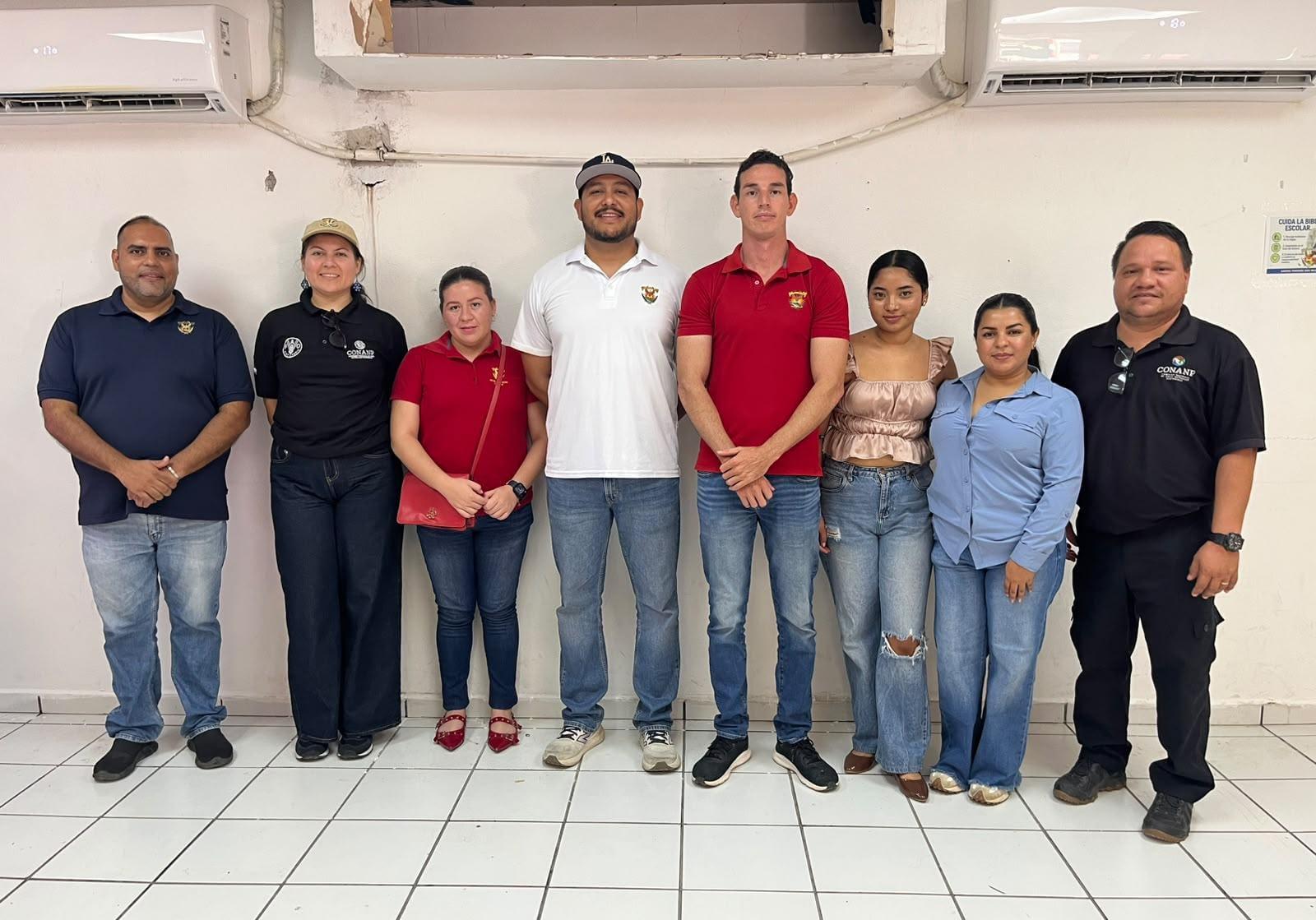 $!Participan estudiantes de la UAS en conferencia de conservación ambiental, en Los Pozos, Rosario