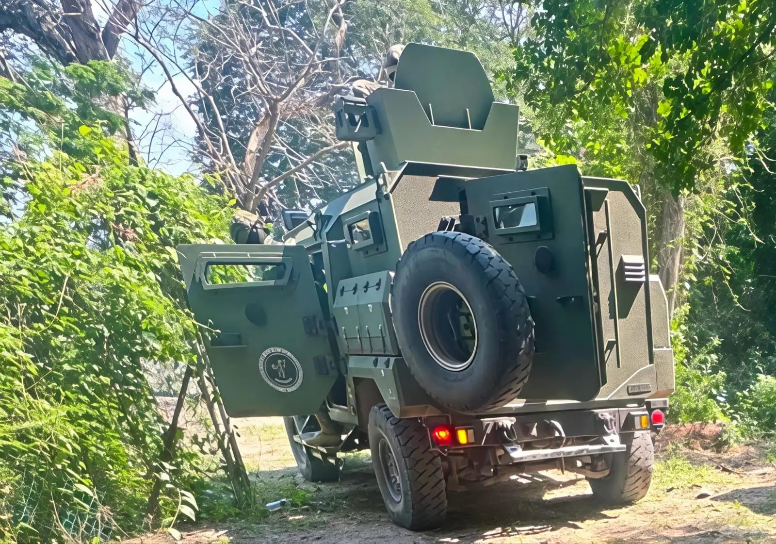 $!Encuentran cuerpo de un hombre con ropa táctica en un cerro en Rosario