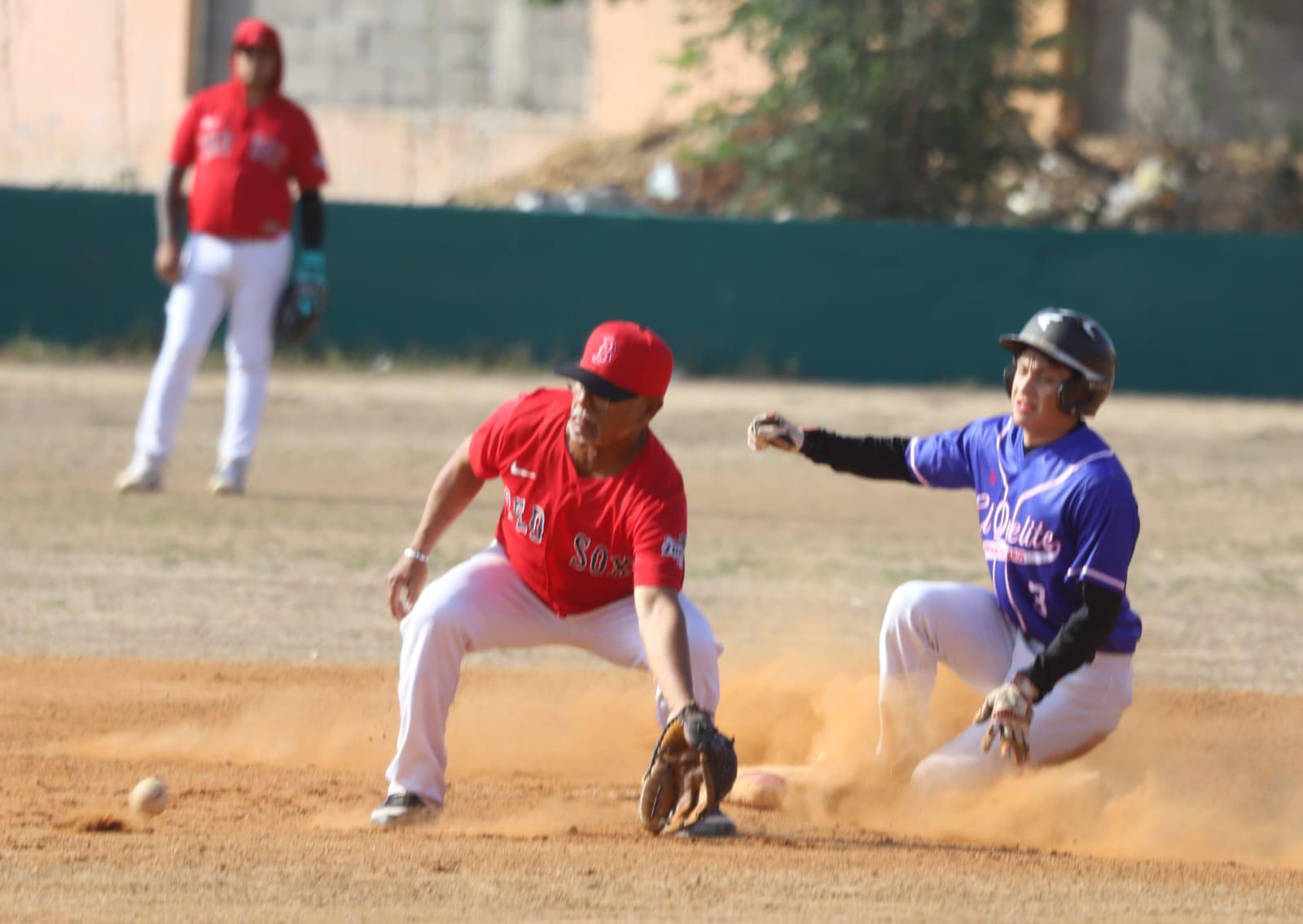 $!Productos Quelite toma delantera en playoffs de Liga de Beisbol Meseros