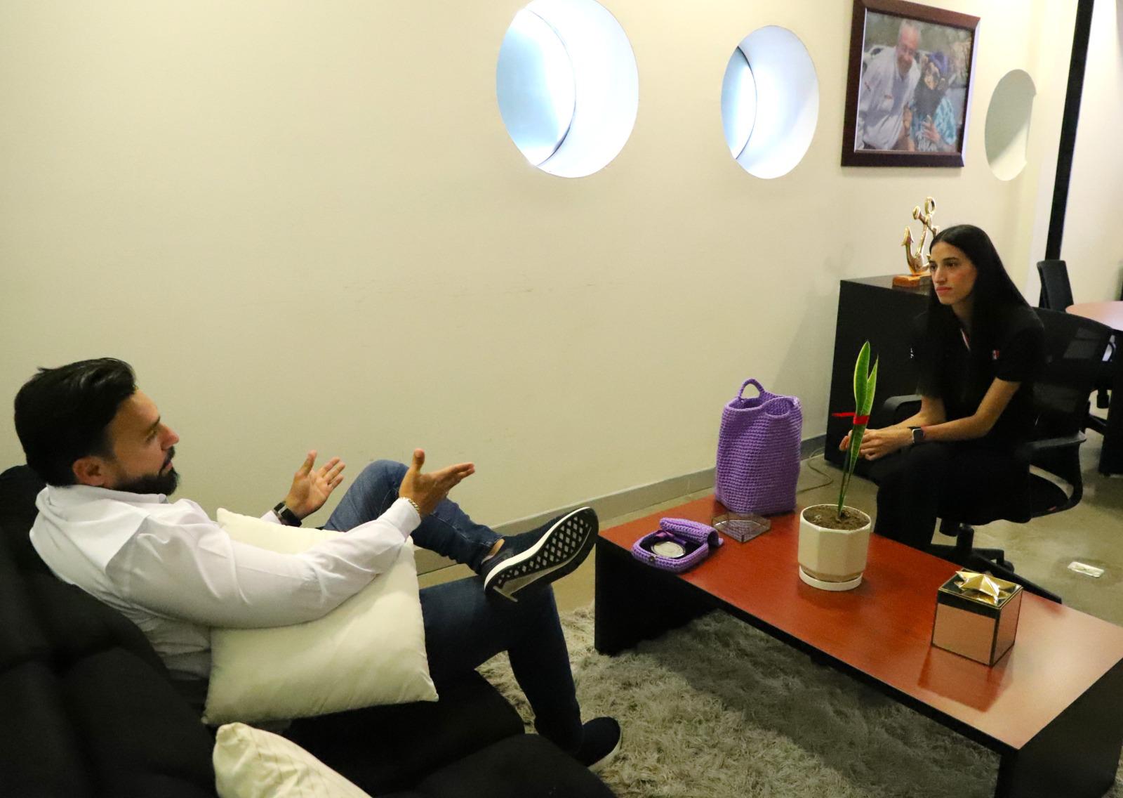 $!Andrea Félix, medallista panamericana, quiere ser ejemplo para el voleibol sinaloense