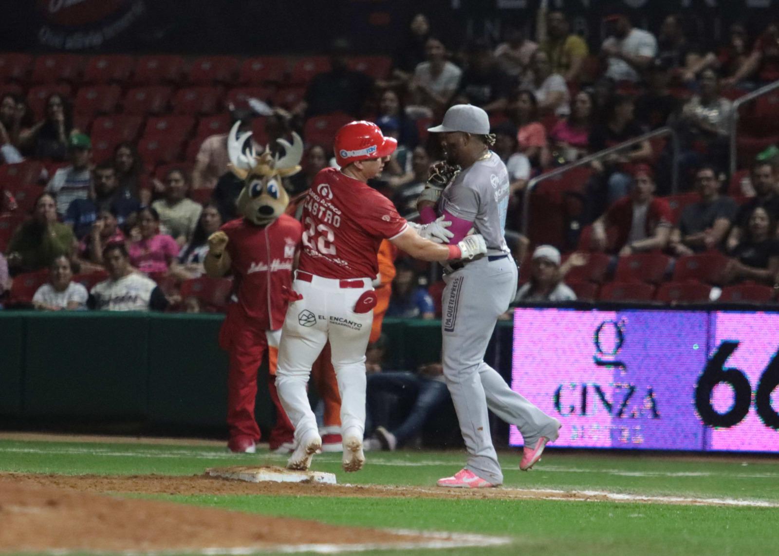 $!Venados de Mazatlán es barrido en el puerto cortesía de Algodoneros de Guasave