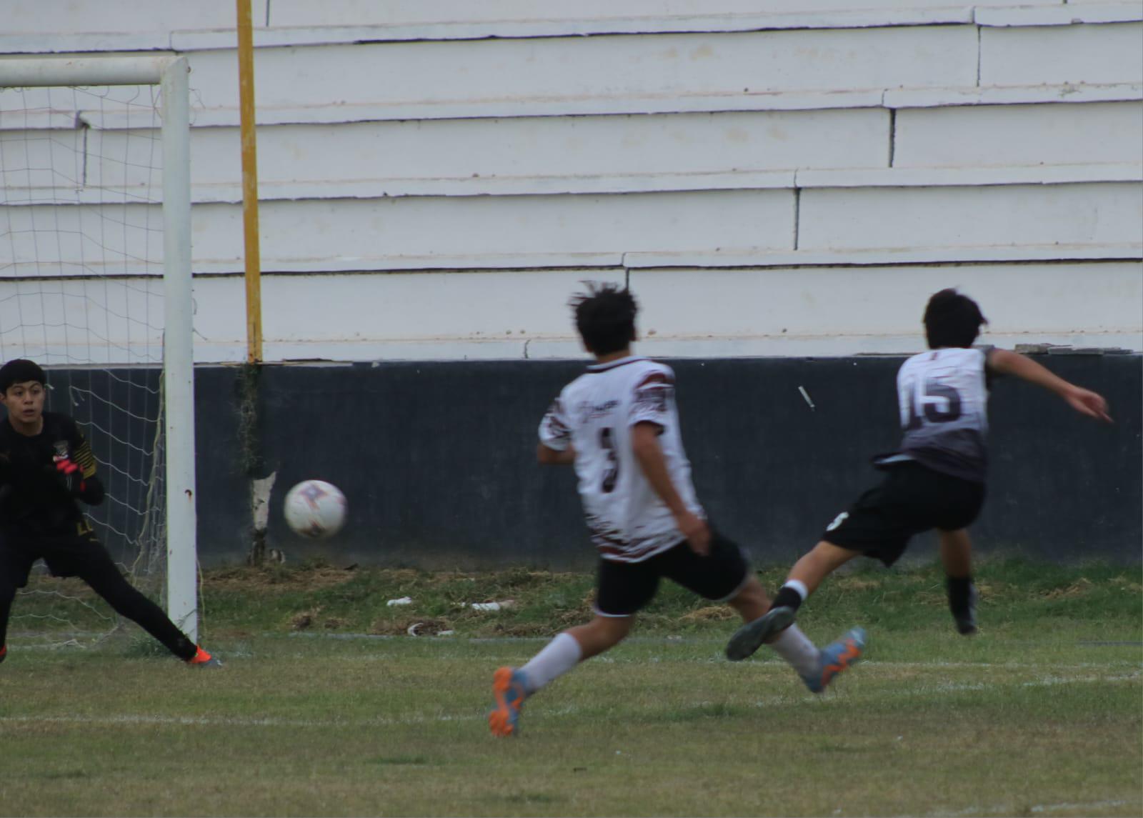 $!Mazatlán viene de atrás y vence a Salvador Alvarado para meterse en la pelea de medallas del estatal Conade