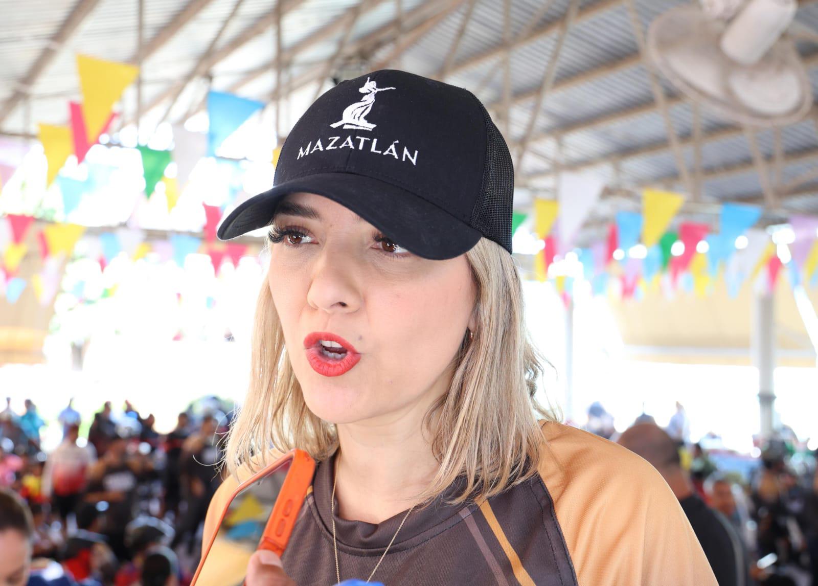 $!No quedará rosa: Ayuntamiento de Mazatlán ajusta color del Palacio Municipal