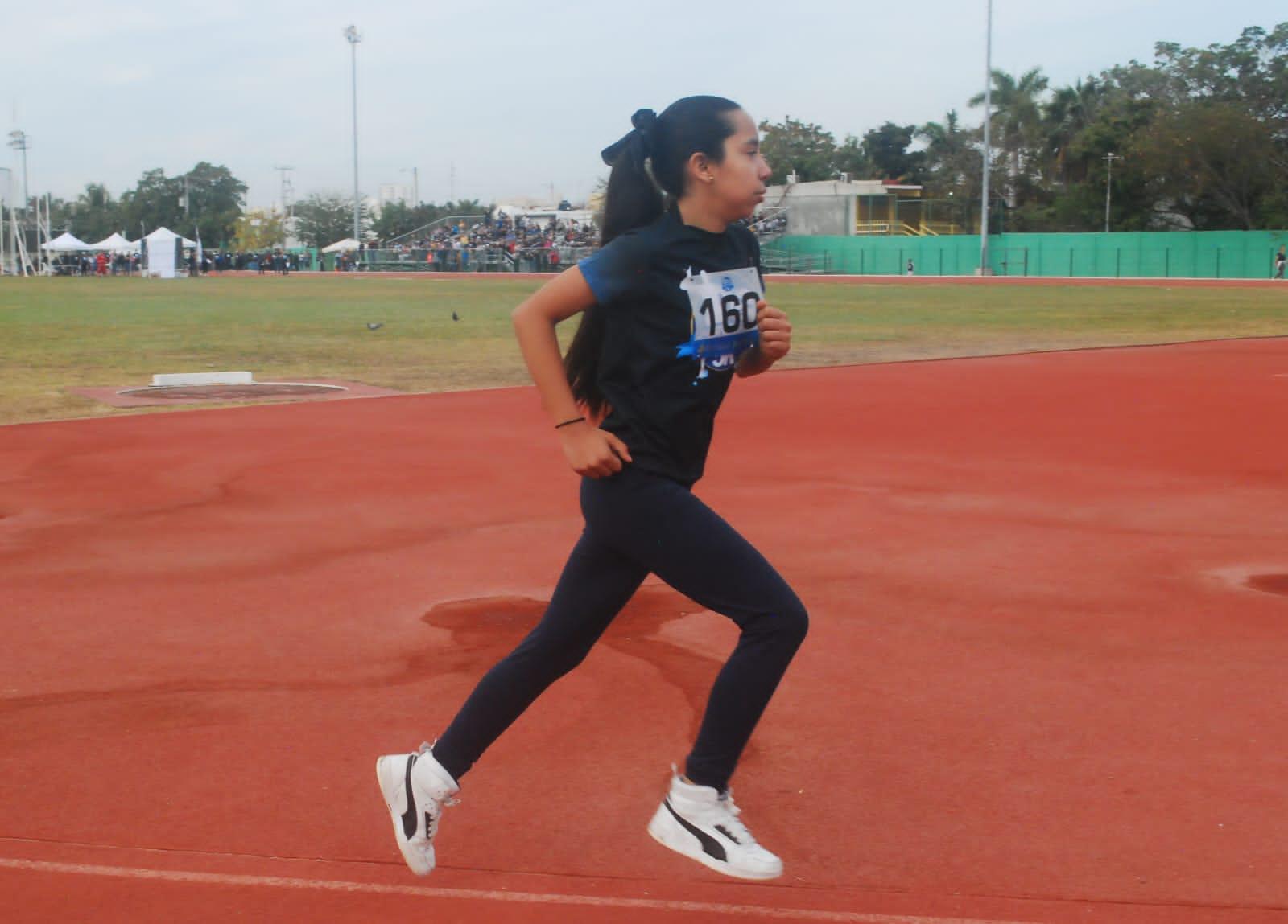 $!Disfrutan en familia Carrera Cervantes 5K