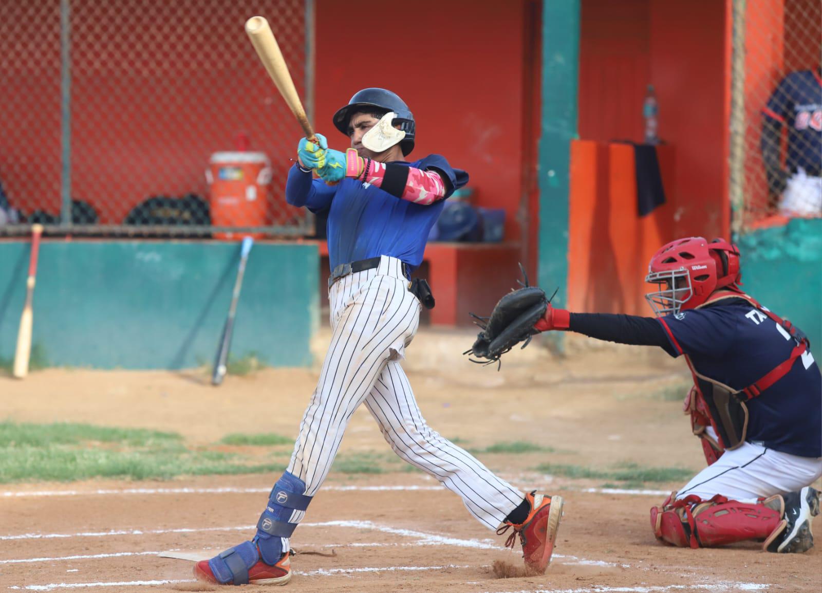 $!Músicos encabeza la tabla de Liga de Beisbol Meseros