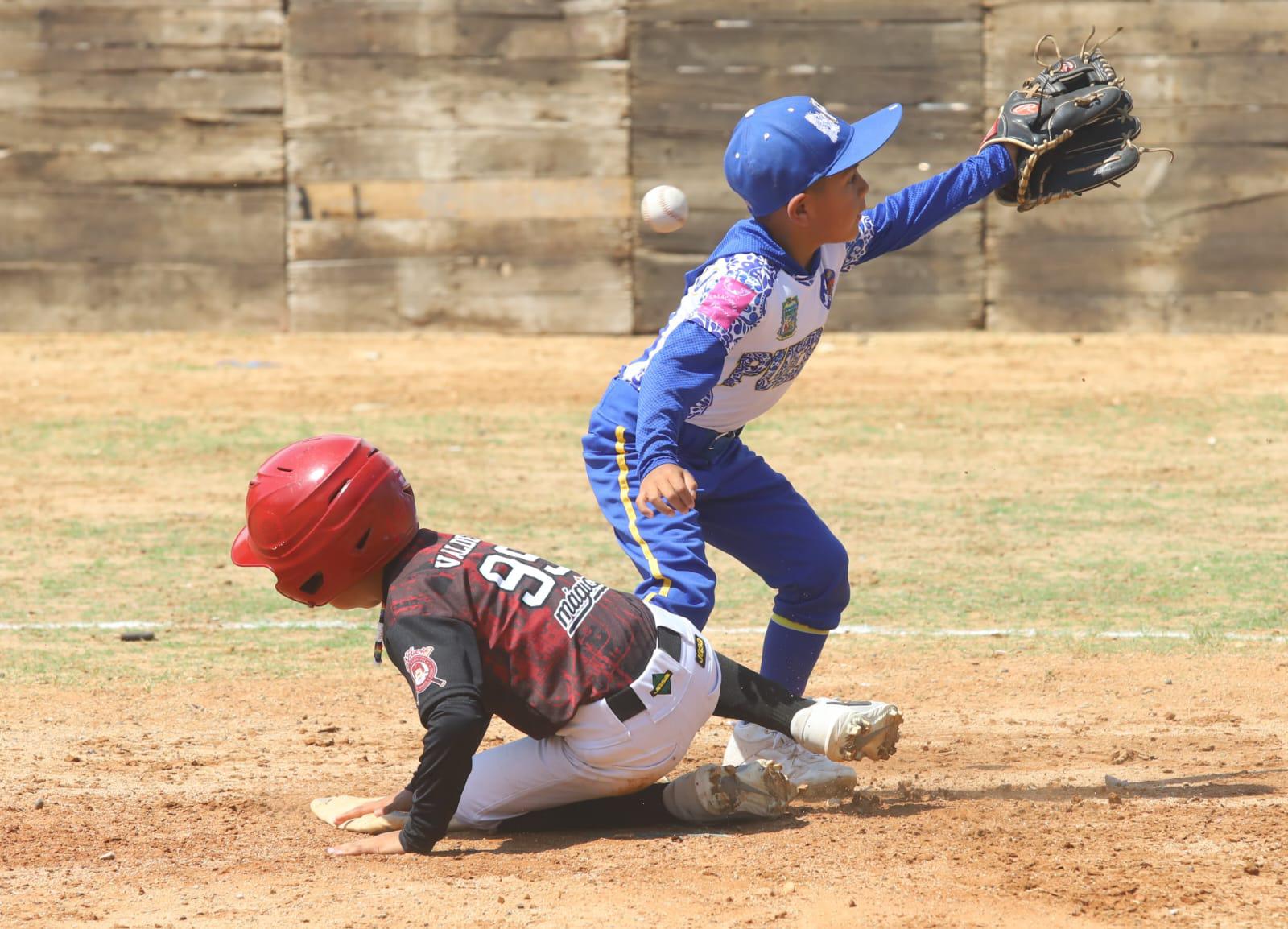 $!Nacional de Beisbol Escuelita vuelve a la acción tras las lluvias en Mazatlán