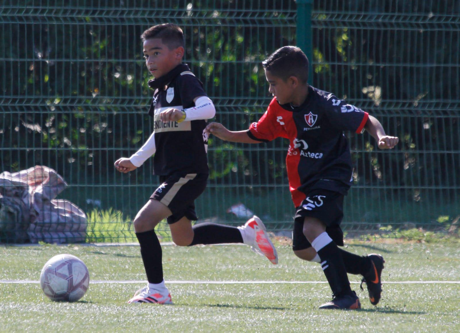 $!Cañoneros tienen buen arranque en la Copa Mazatlán de Futbol 7 2021