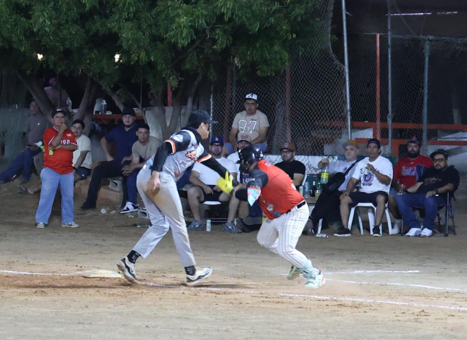 $!SUTERM conquista el tricampeonato en la Liga de Beisbol Clase Abierta