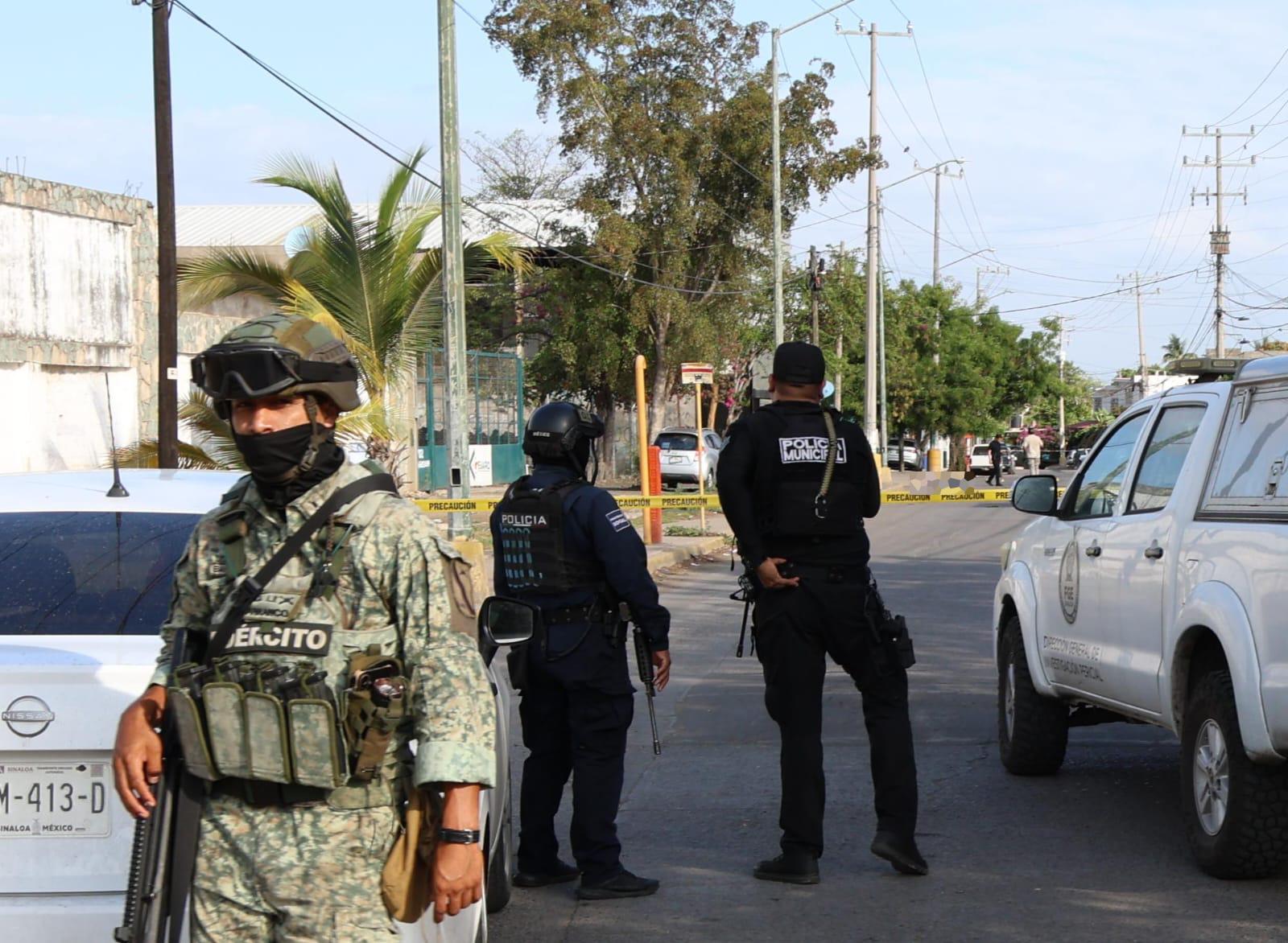 $!Matan a un hombre y dejan a otro herido en ataque a balazos en Mazatlán