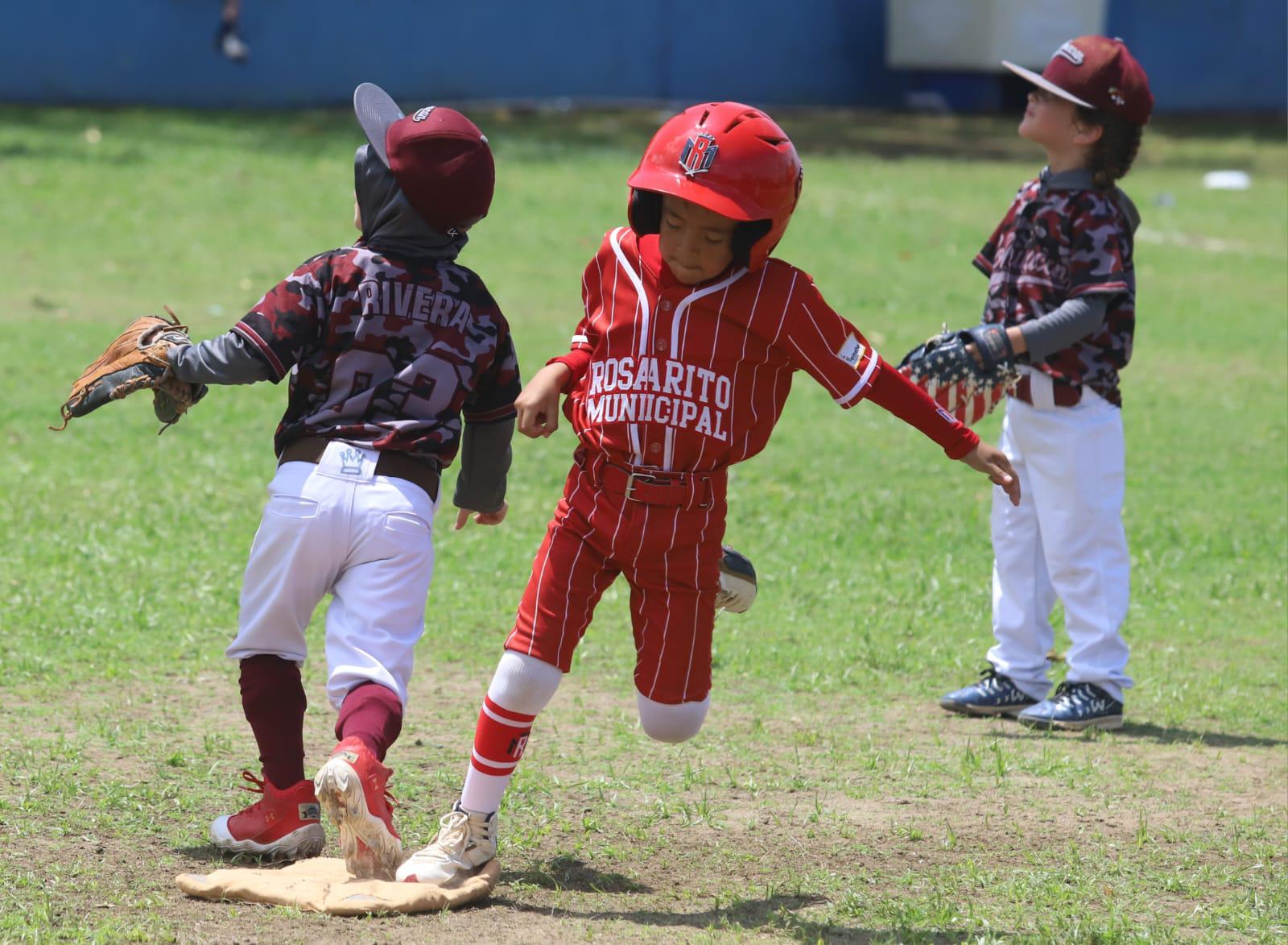 $!Liga Quintero Castañeda Azul arrasa en el Nacional Escuelita-Pastel 2026