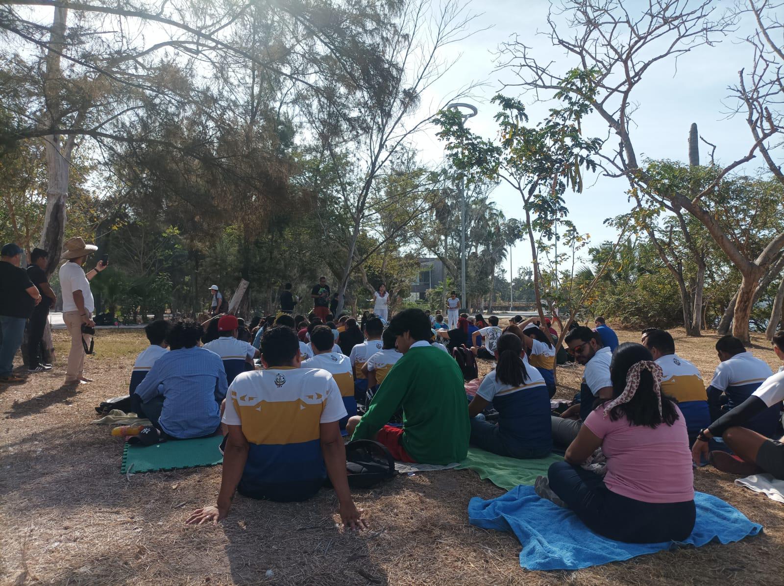 $!Reflexión, ofrenda y música para celebrar a la Madre Tierra en Mazatlán