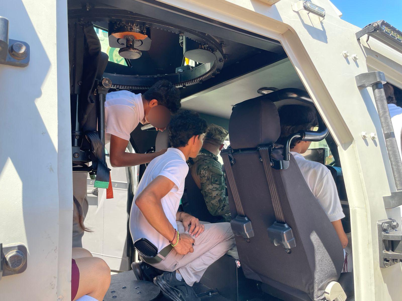 $!Realiza Marina proximidad social con estudiantes y ciudadanos en Mazatlán