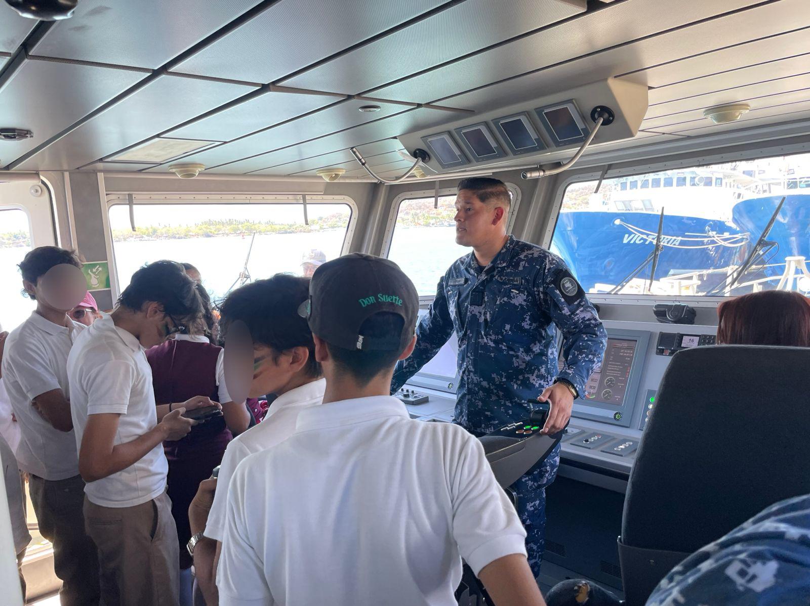 $!Realiza Marina proximidad social con estudiantes y ciudadanos en Mazatlán