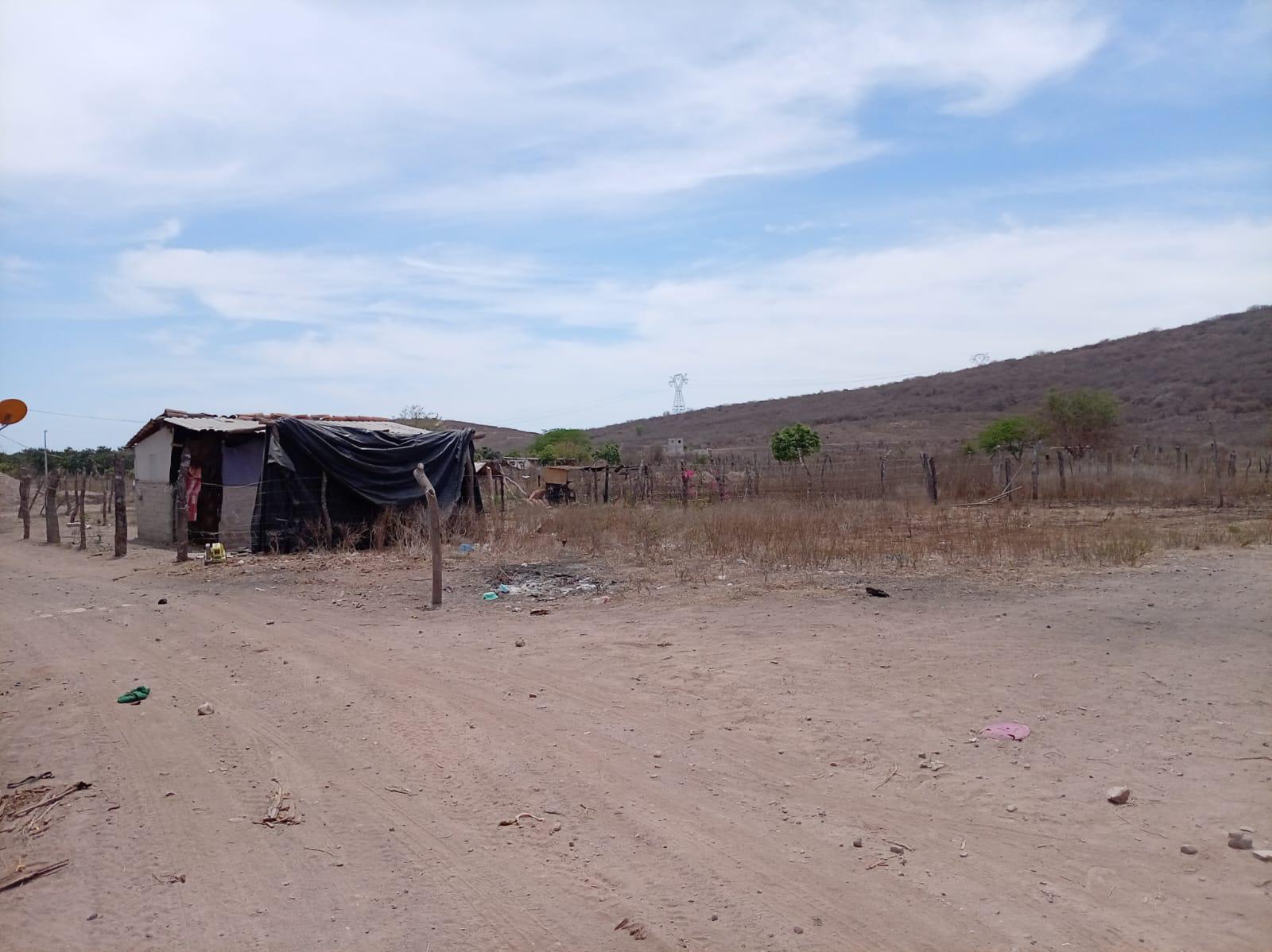 $!Dejaron Durango huyendo de la violencia y llegaron a Escuinapa, donde también han tenido que escapar