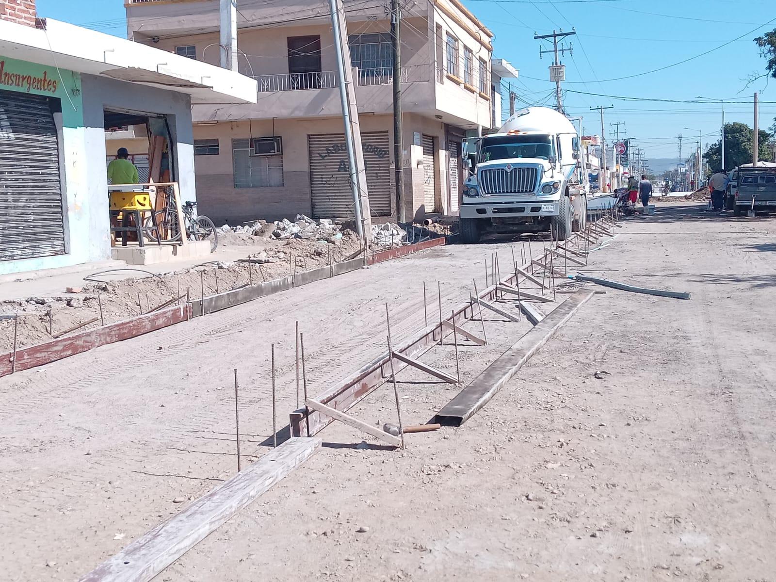 $!Concluirá en unos 10 días más rehabilitación de Avenida Insurgentes, en Mazatlán