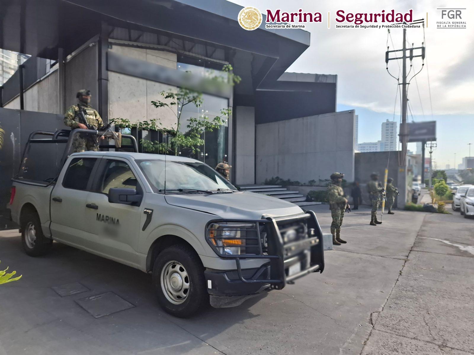 $!Cae en Puebla presunto líder de célula criminal de Acapulco; aseguran 39 vehículos, incluyendo de alta gama