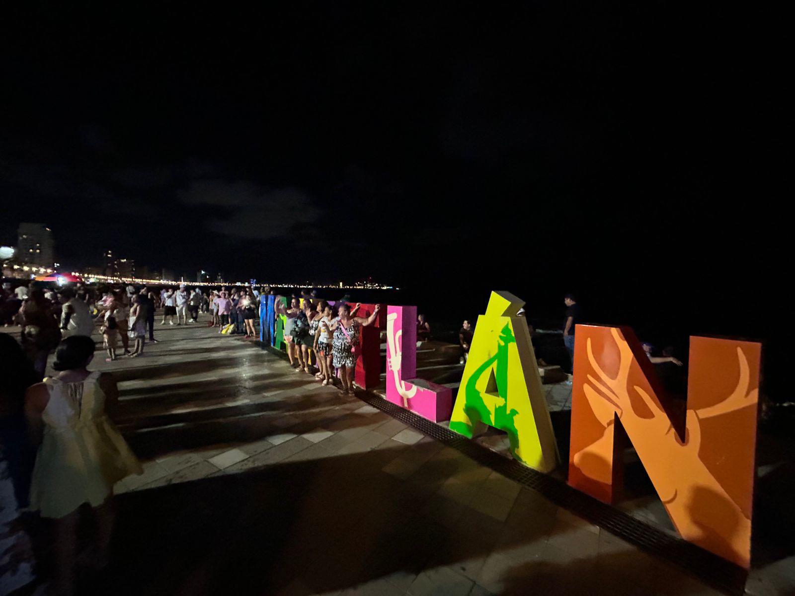 $!Tiene Mazatlán un fin de semana con alta afluencia turística