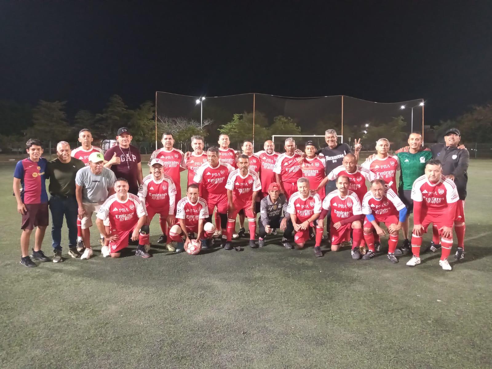 $!PRA Records se ciñe el título de Copa de Liga 55 Años y Más