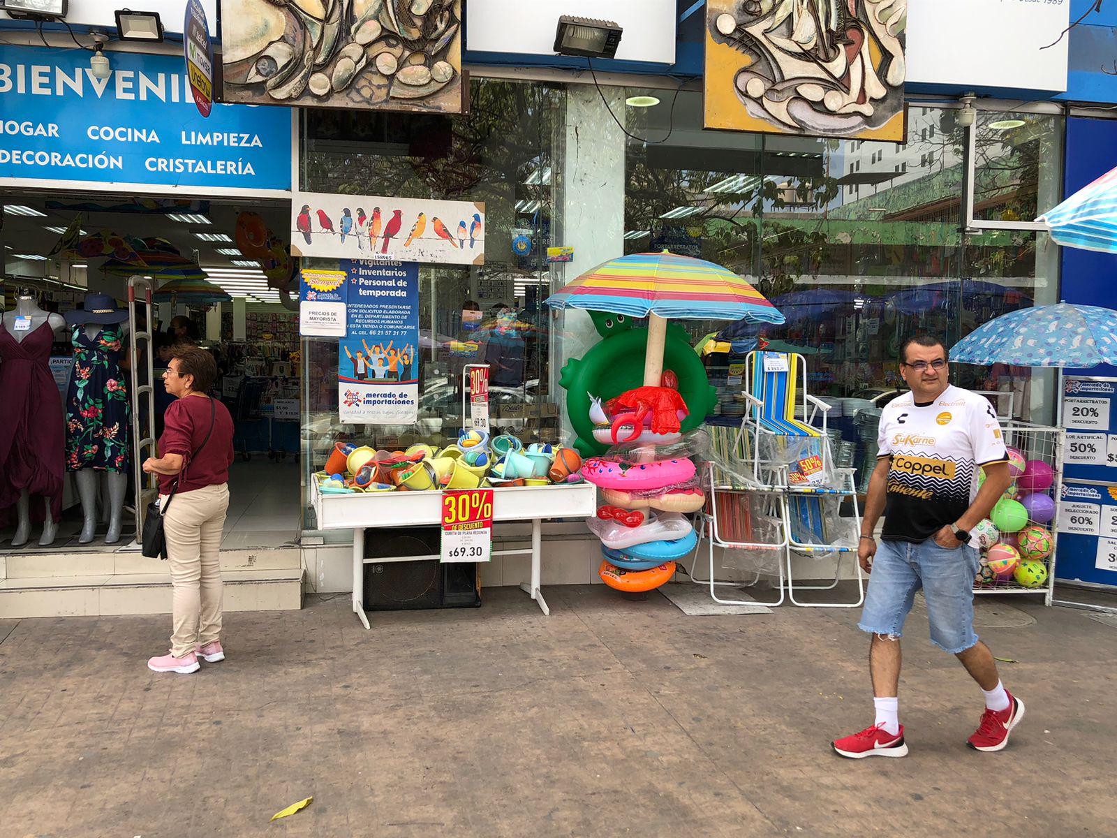 $!Hay horario especial en Mercado Garmendia y locales del Centro de Culiacán