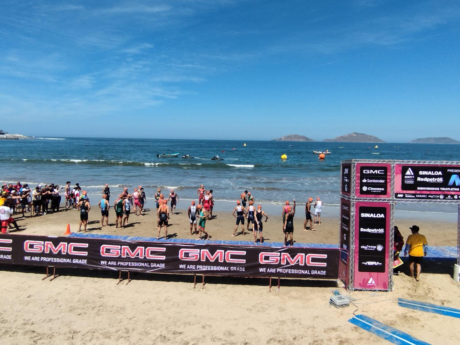 $!Atletas viven una fiesta deportiva en el Triatlón Internacional Astri 2024 Redpetroil