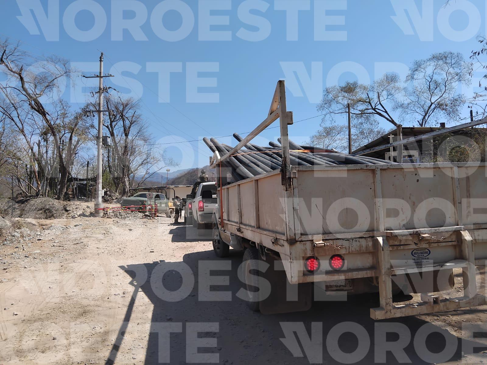 $!Se mantiene operativo de rescate de tres trabajadores que siguen atrapados en mina de El Rosario