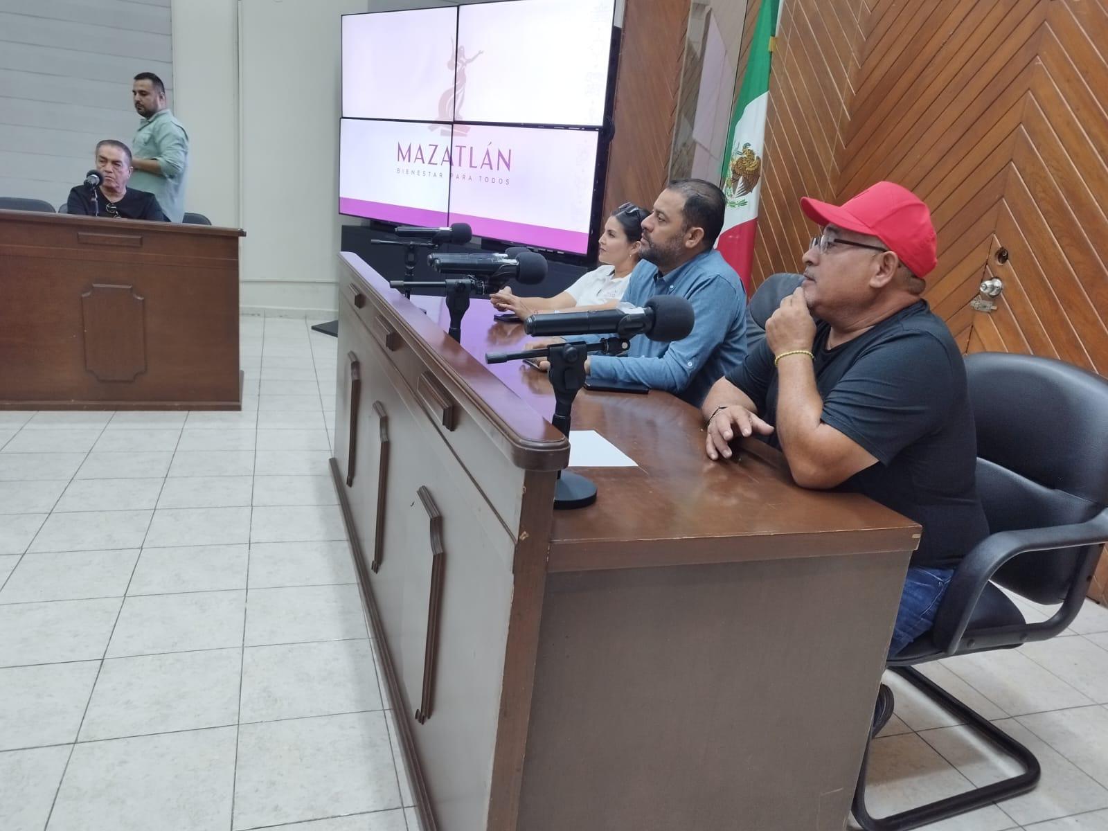 $!Proponen nombrar campo de futbol en Mazatlán en honor al profesor Cesáreo Álvarez González